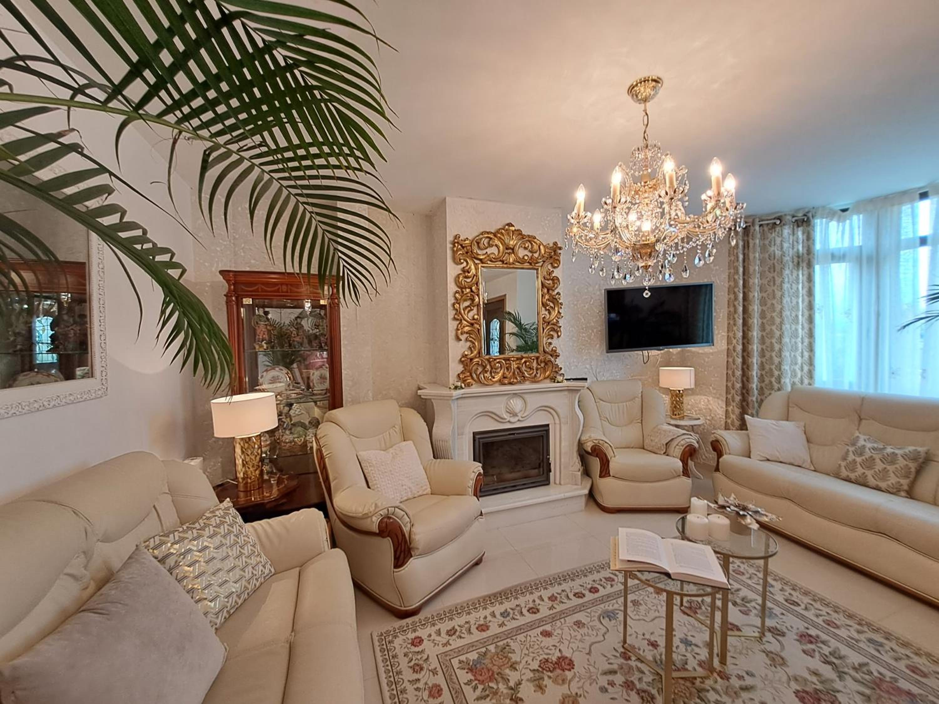 Casa Victoria garden con Jacuzzi y piscina