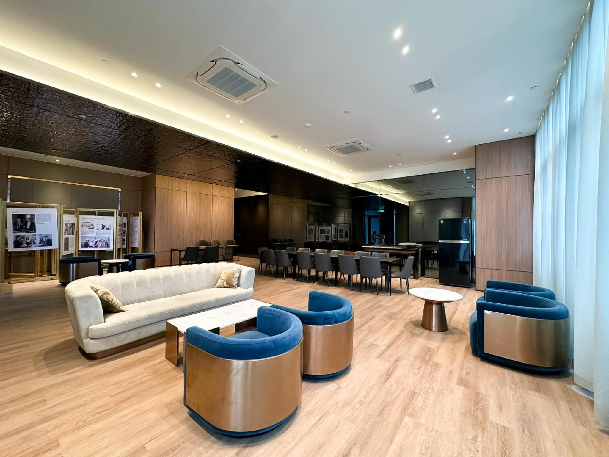 Metropole Thu Thiem - Tiff's Opera Suite