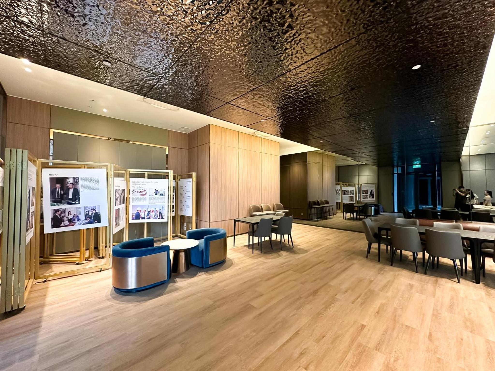 Metropole Thu Thiem - Tiff's Opera Suite