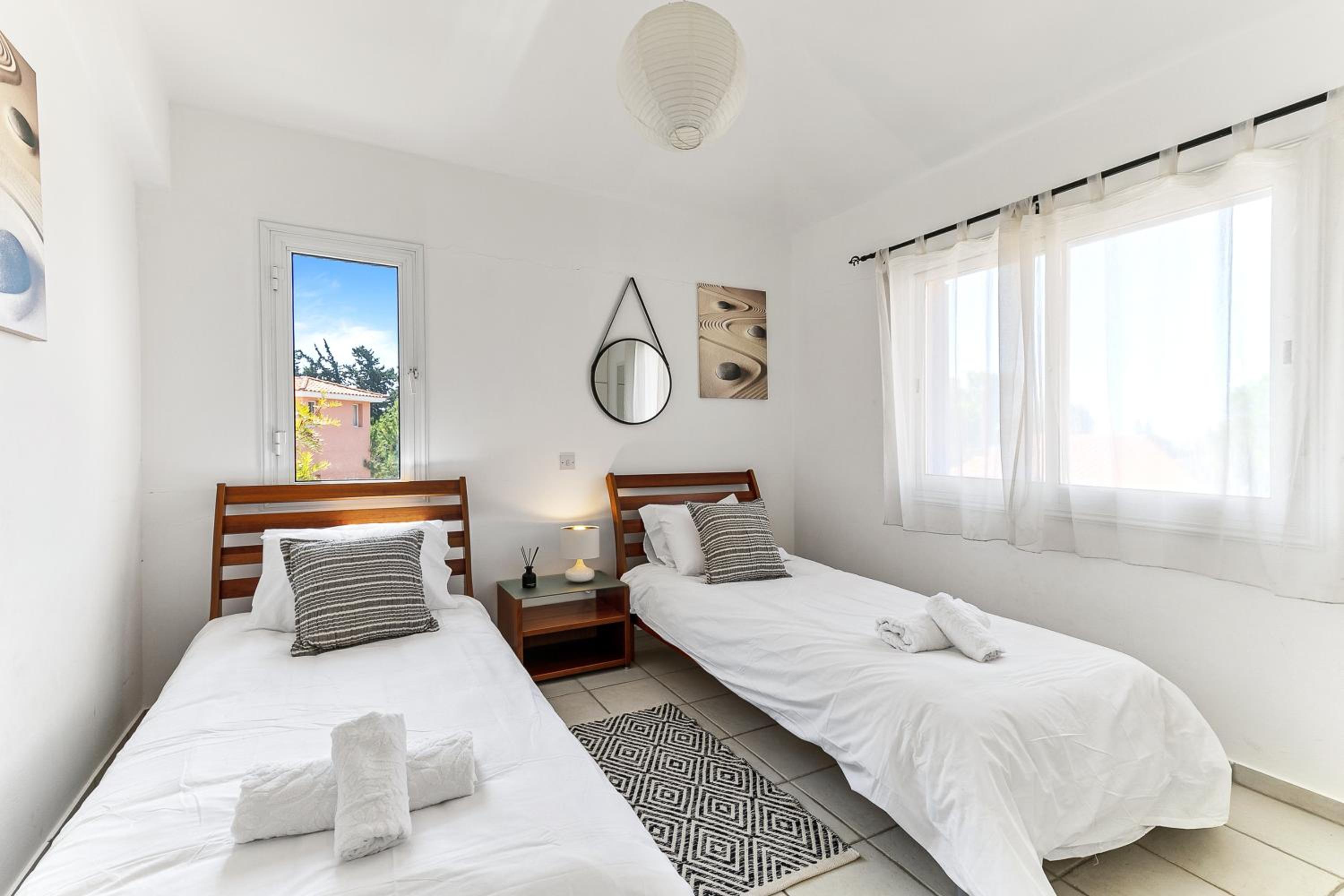 Limnaria Gardens Beautiful Apartment by VICHY Holidays