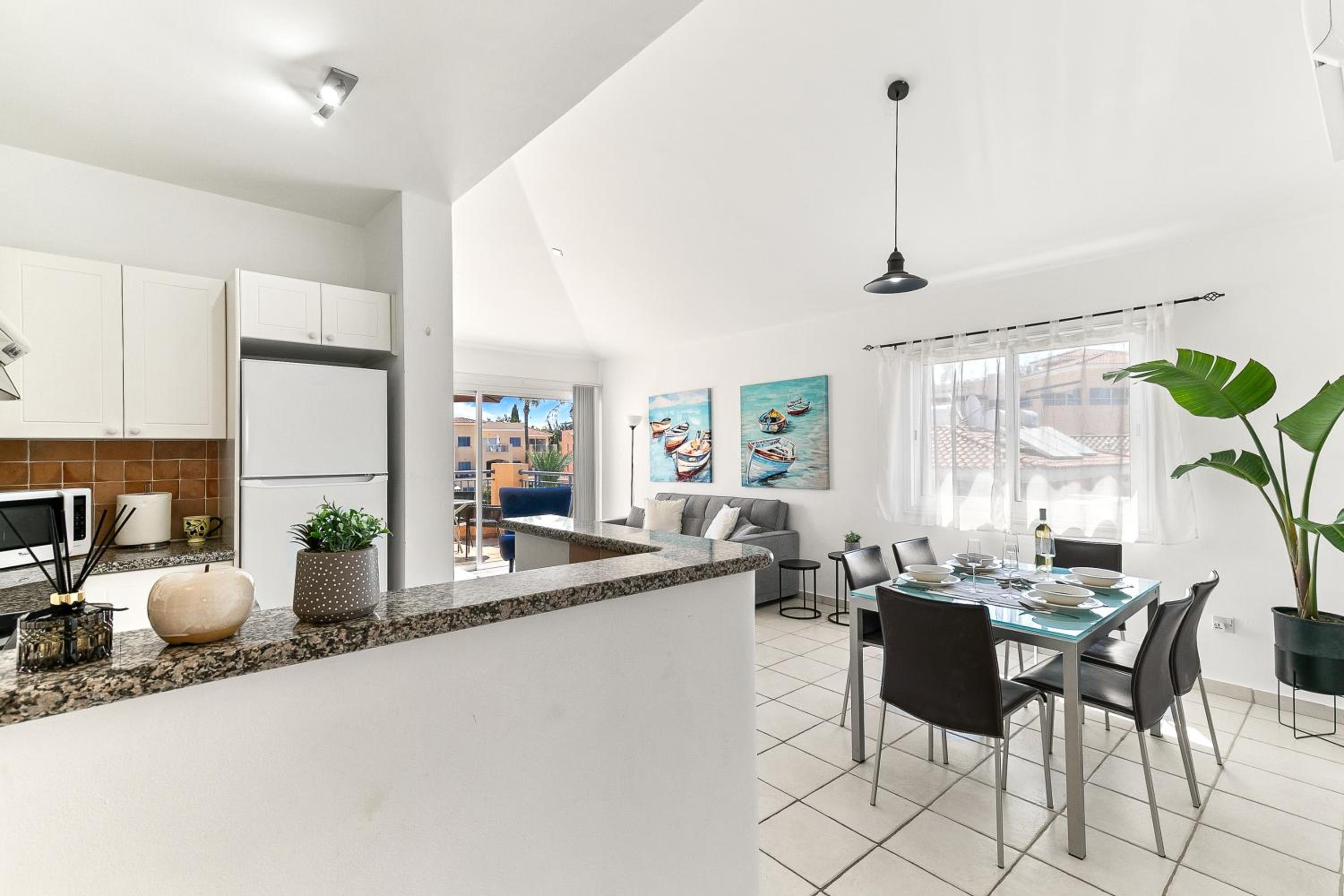 Limnaria Gardens Beautiful Apartment by VICHY Holidays