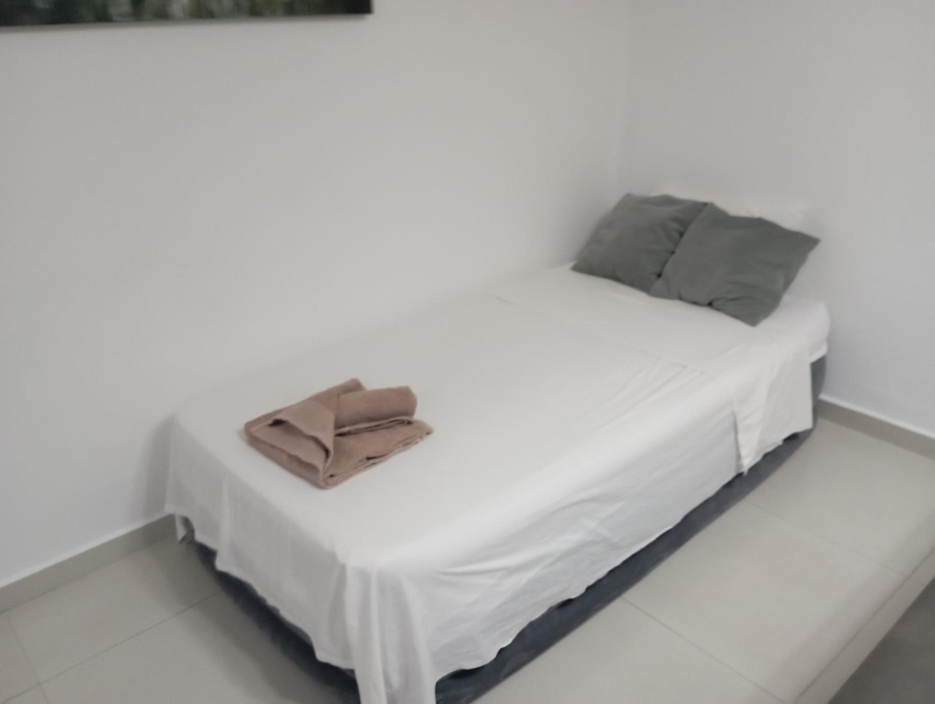 St Julian's 2 bedroom apartment photo 4