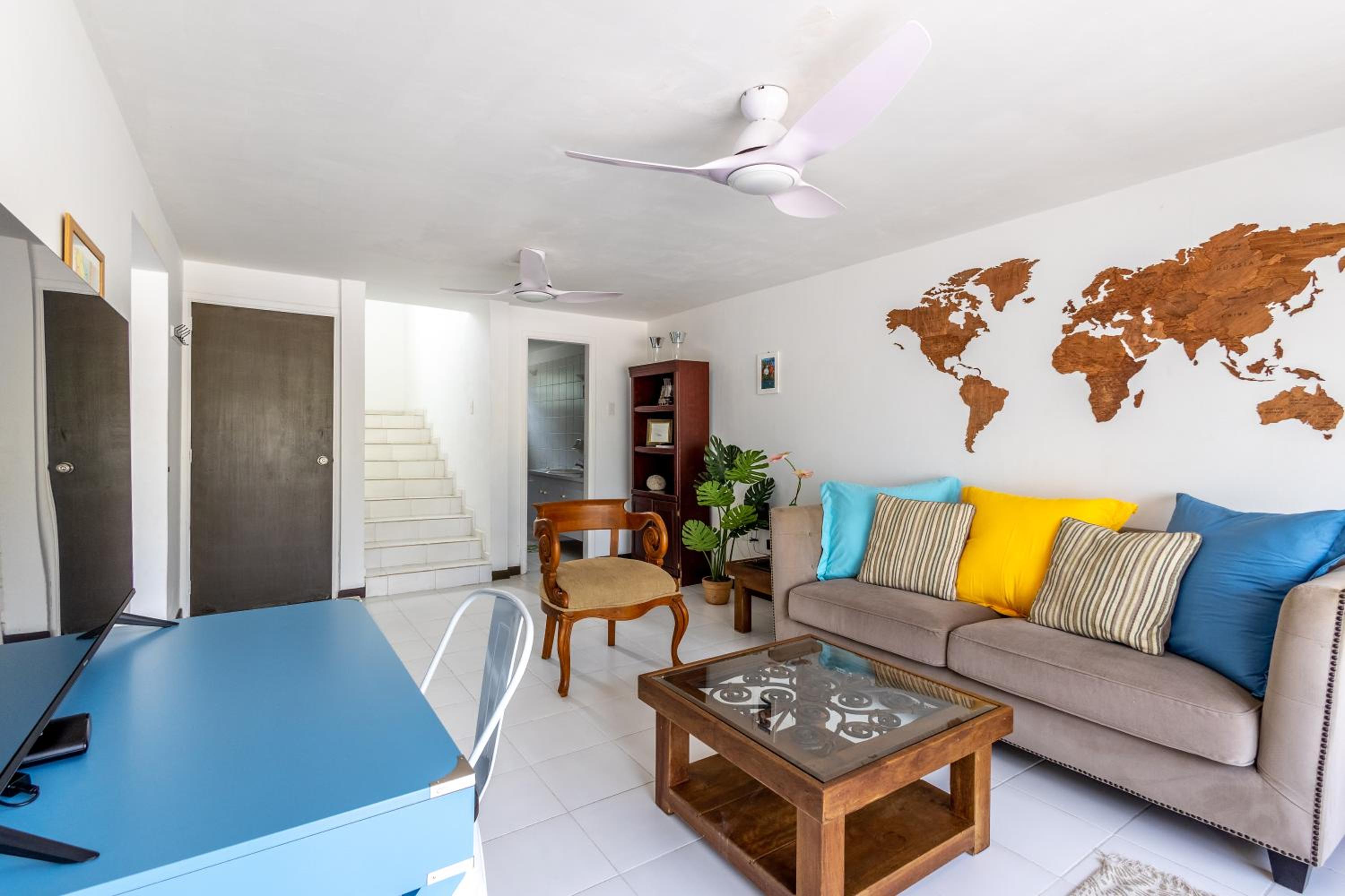 Lighthouse Beach Resort with Ocean View