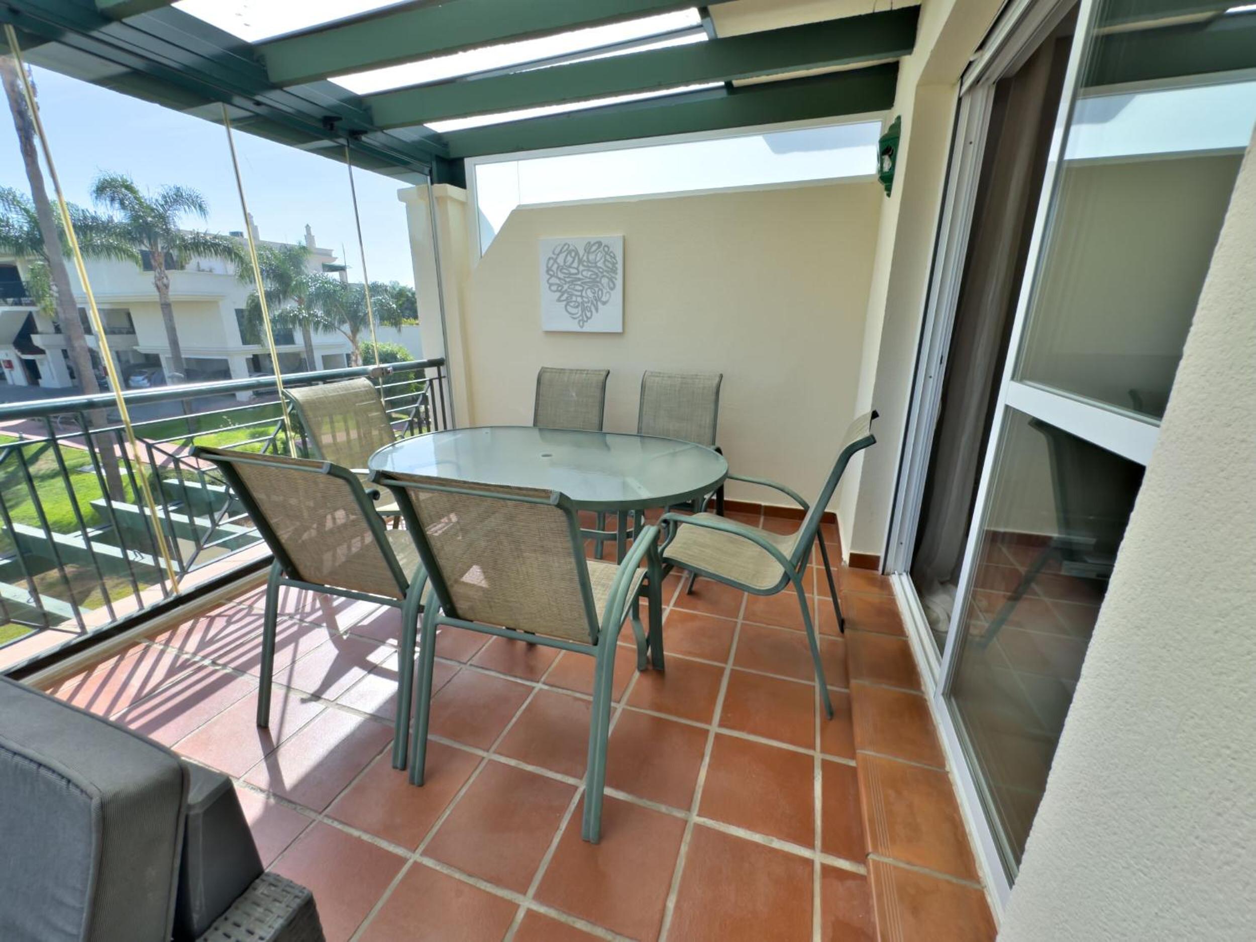 Moderno Apartamento Vacacional cerca de Puerto Banús-Playa