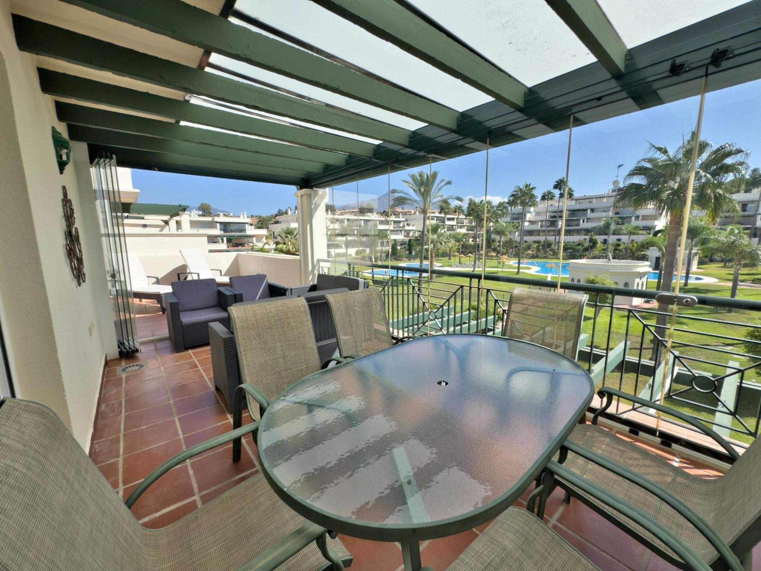 Moderno Apartamento Vacacional cerca de Puerto Banús-Playa
