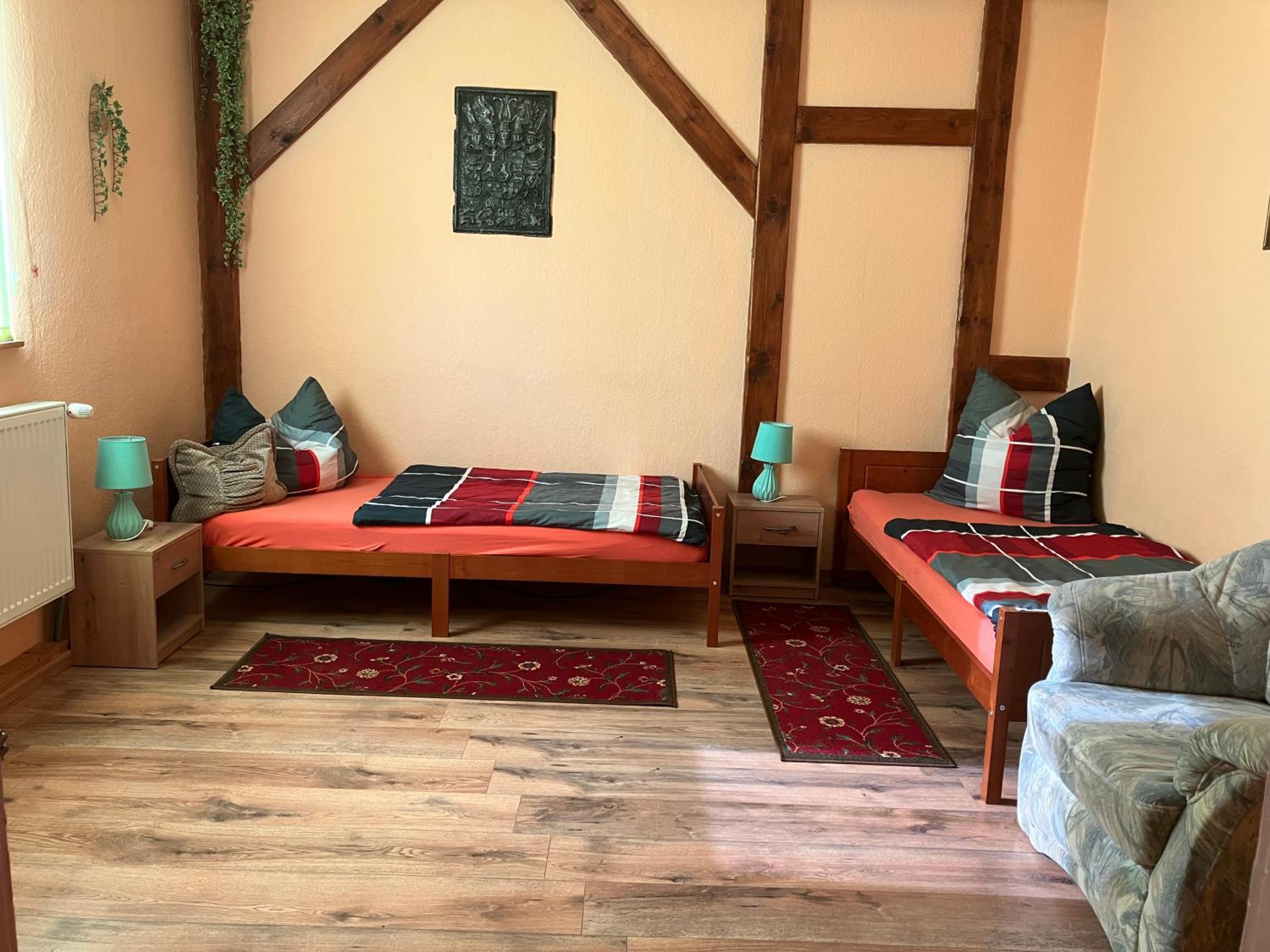Doppelzimmer & Familienzimmer vom Friesenhof Wieratal
