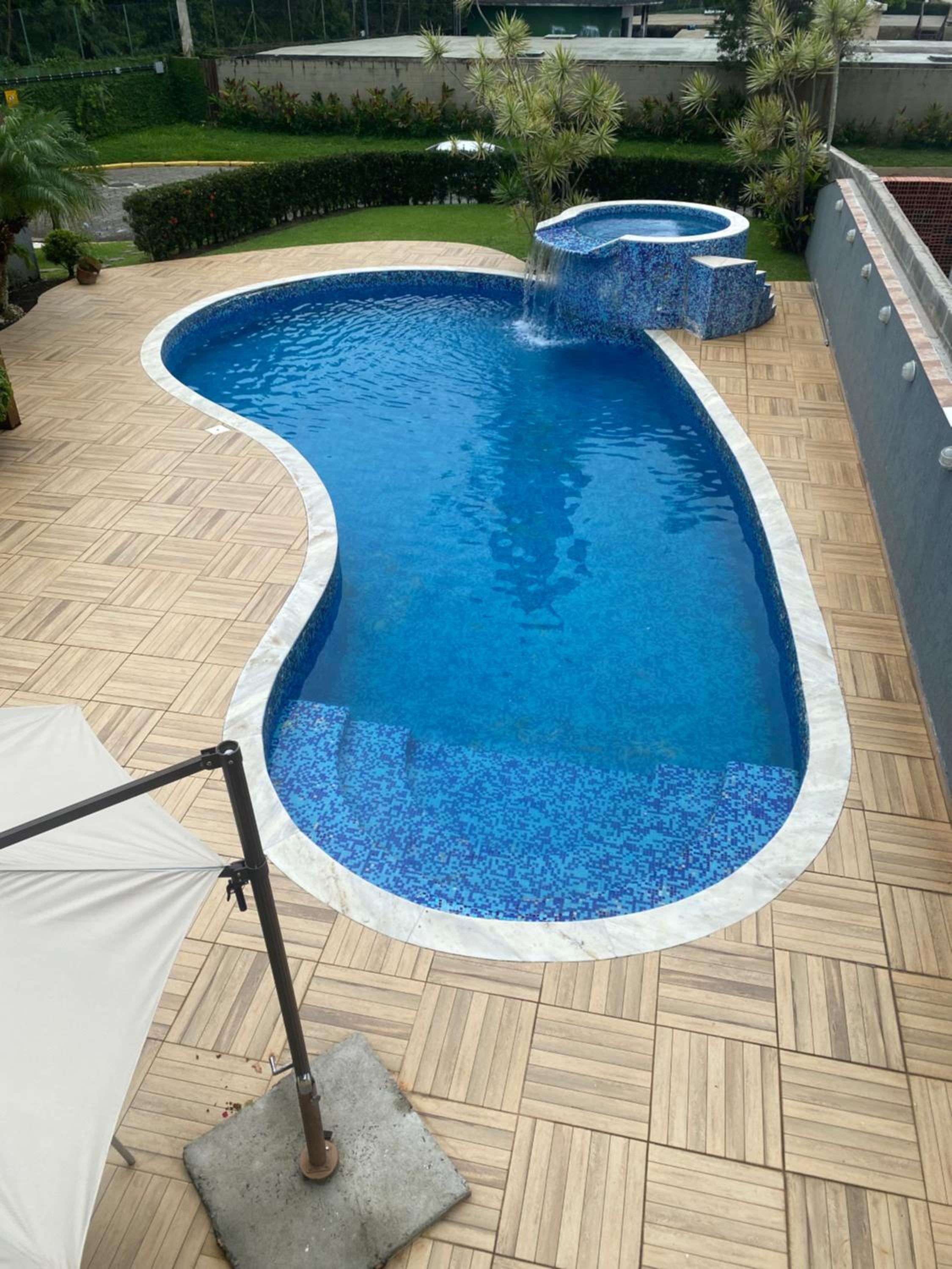 Casa de Praia em Condomínio Hanga Roa Bertioga