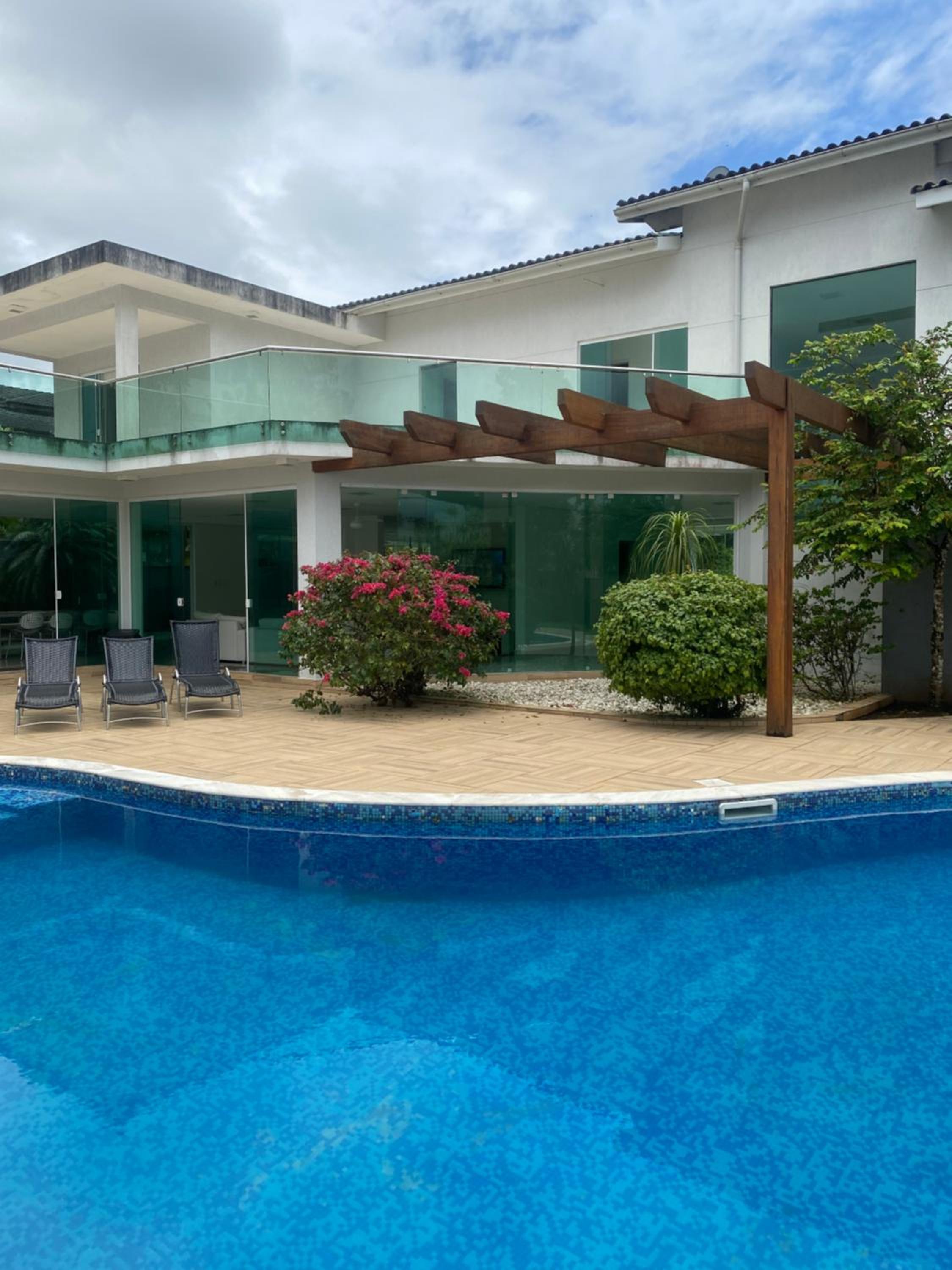 Casa de Praia em Condomínio Hanga Roa Bertioga