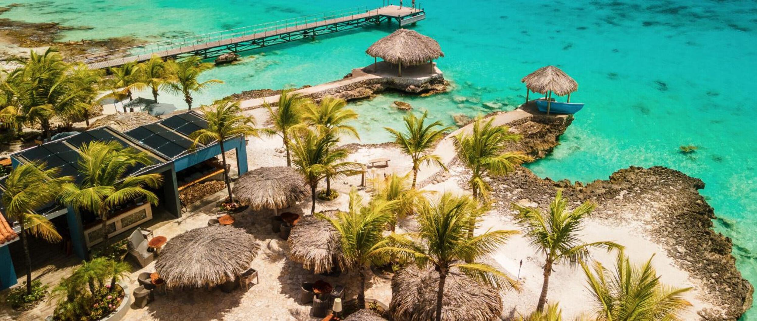 Lighthouse Beach Resort with Ocean View