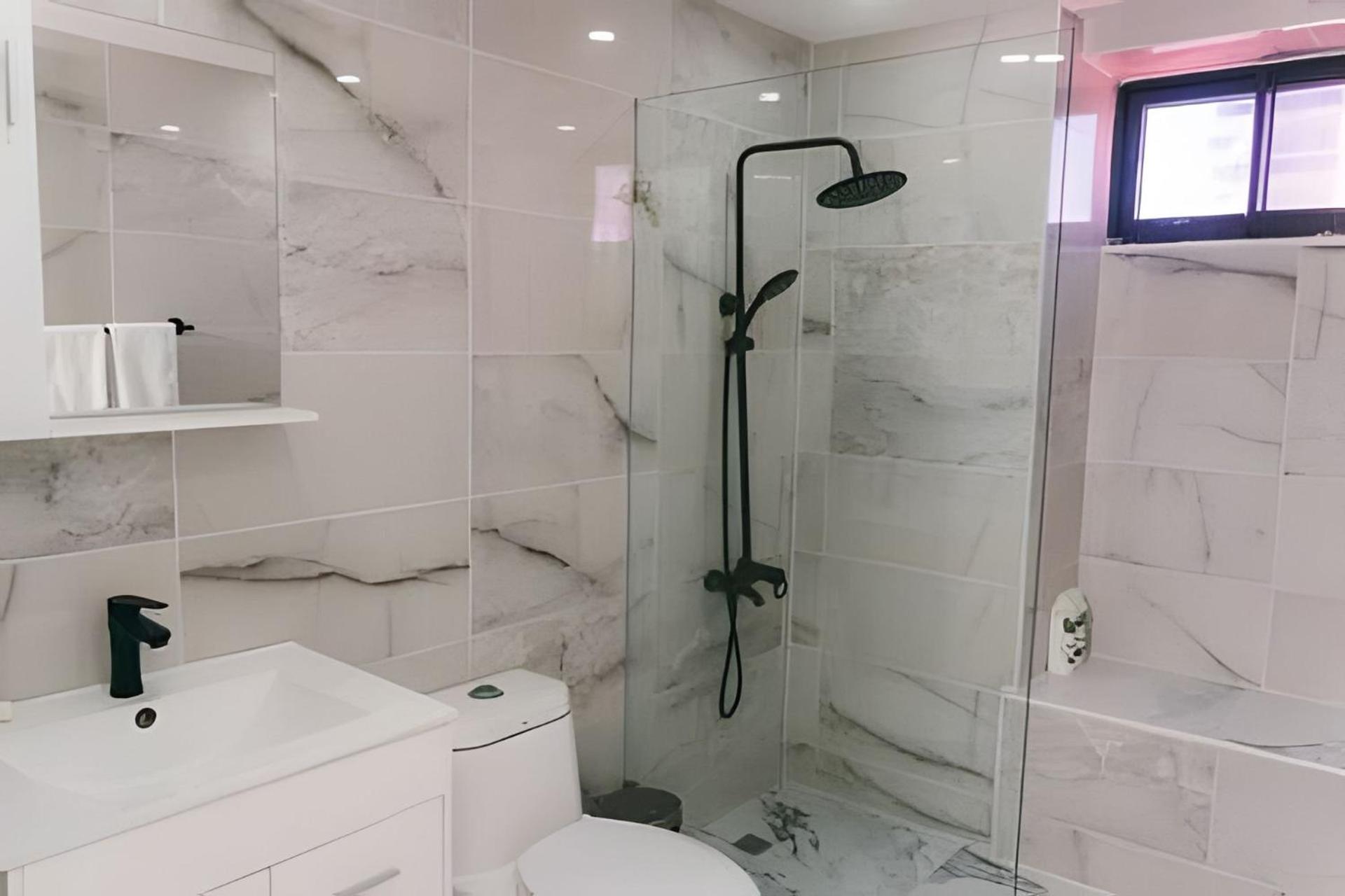 Oceanfront 3 Bedroom With Jacuzzi and Pool