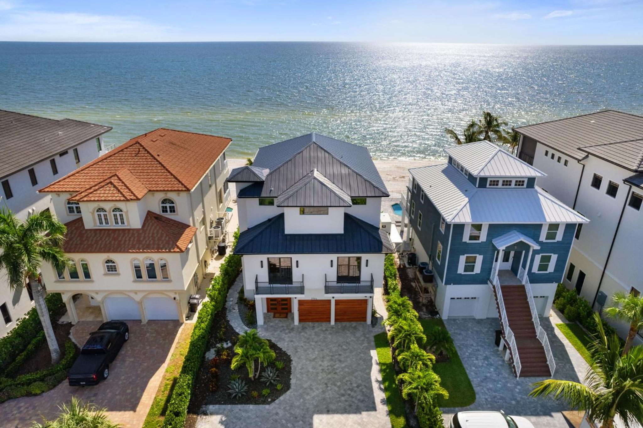 Sunset Beach, Modern, Luxury Beachfront Pool Home, Sleeps 12 view 5