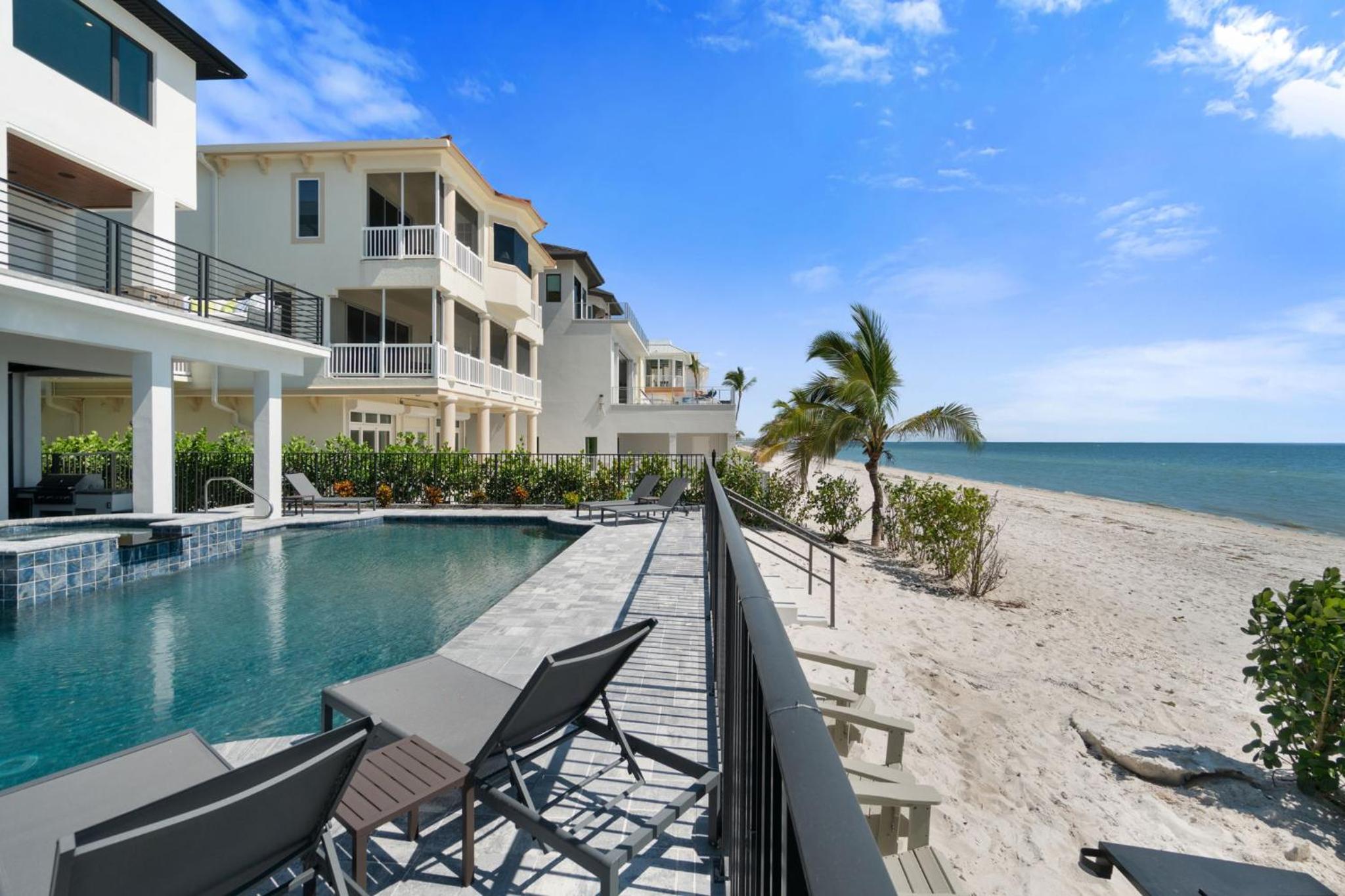 Sunset Beach, Modern, Luxury Beachfront Pool Home, Sleeps 12 view 3