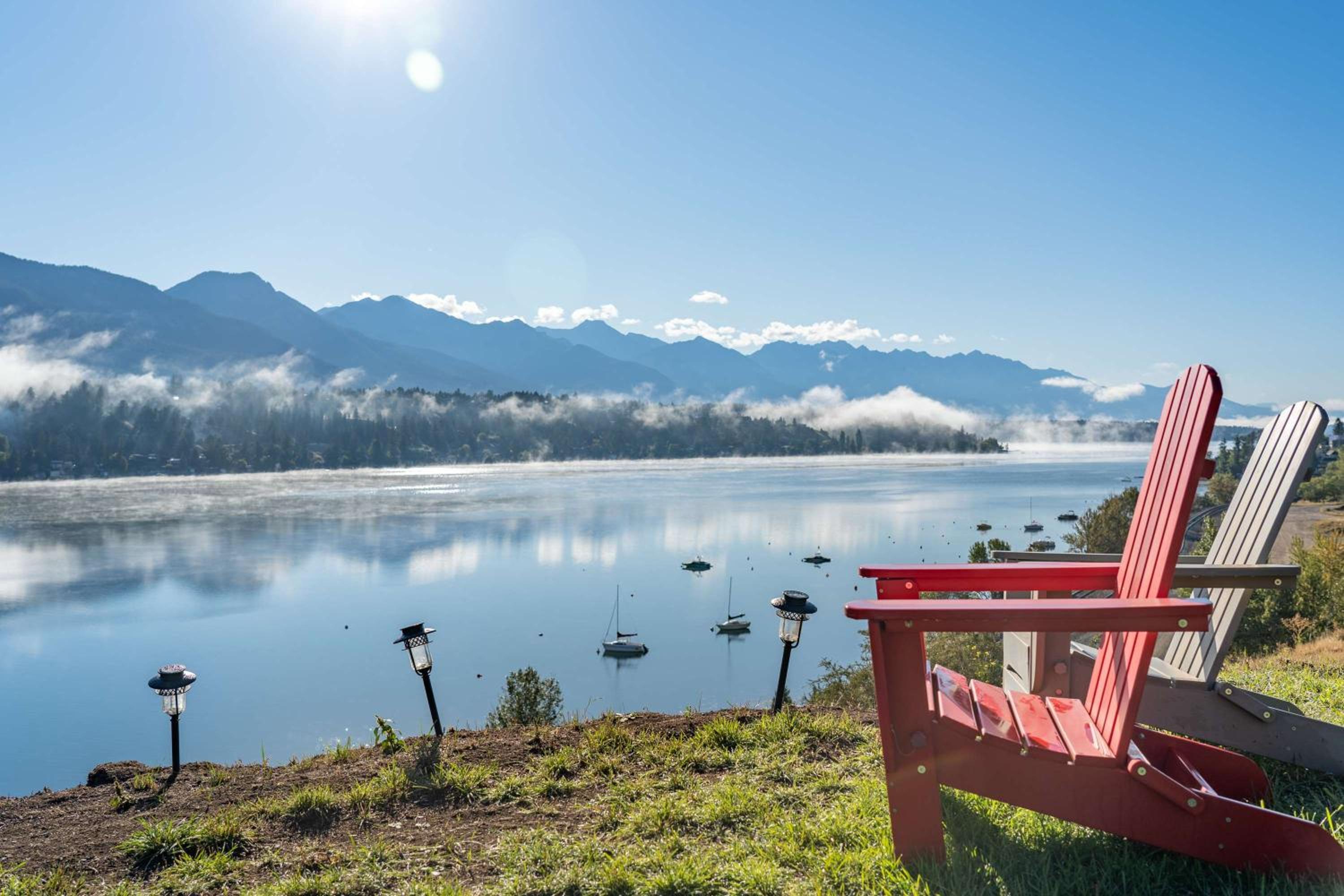 The Aura I Lake View I Hot Tub I Sleeps 27 Guests