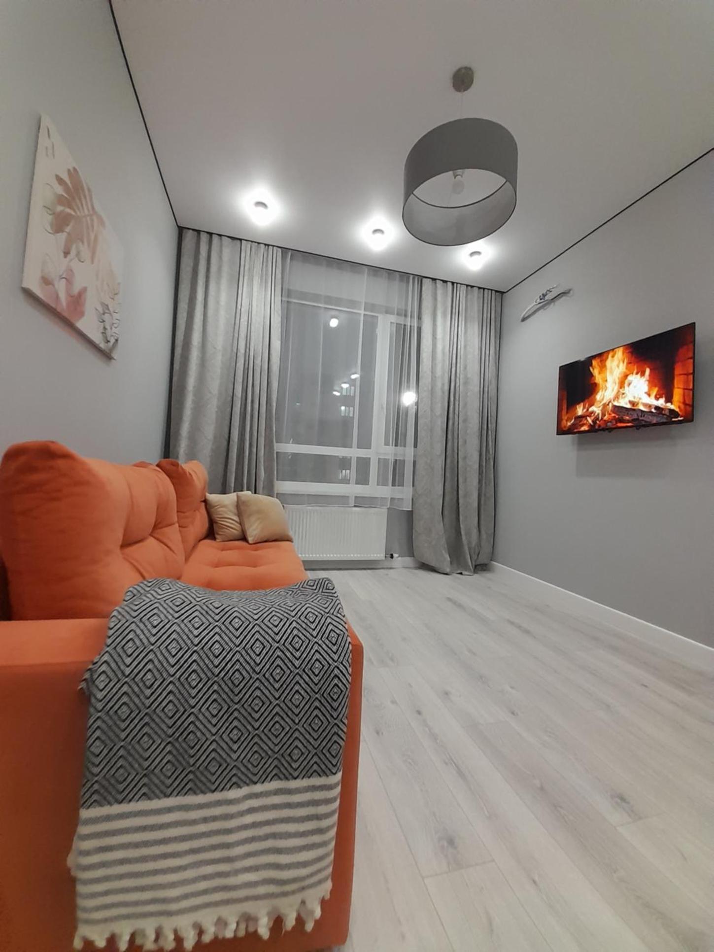 Khan Shatyr apartment