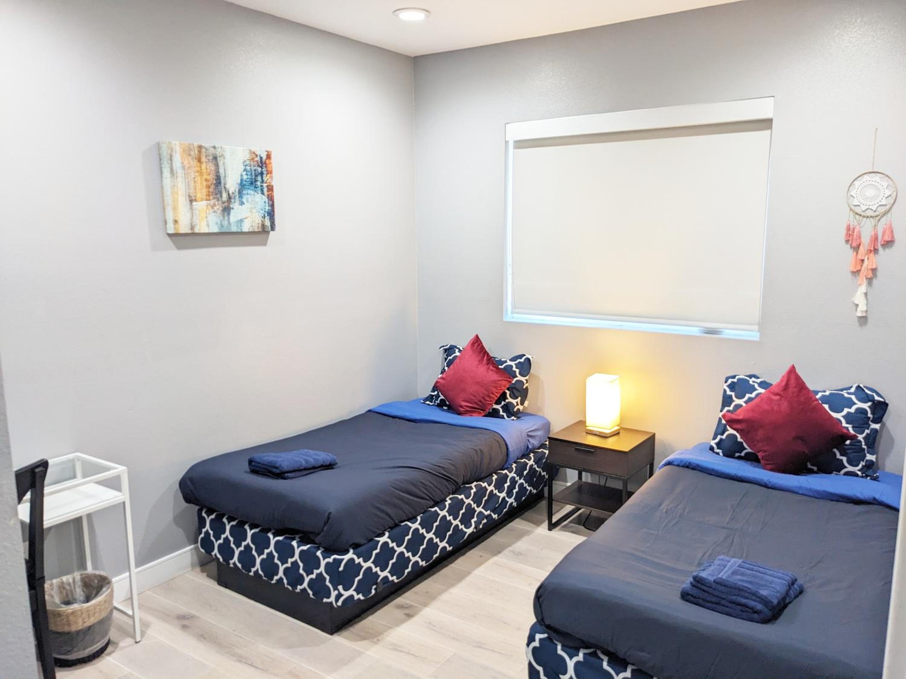 Lucky Charm 4 Bedroom Mid-City Apartment