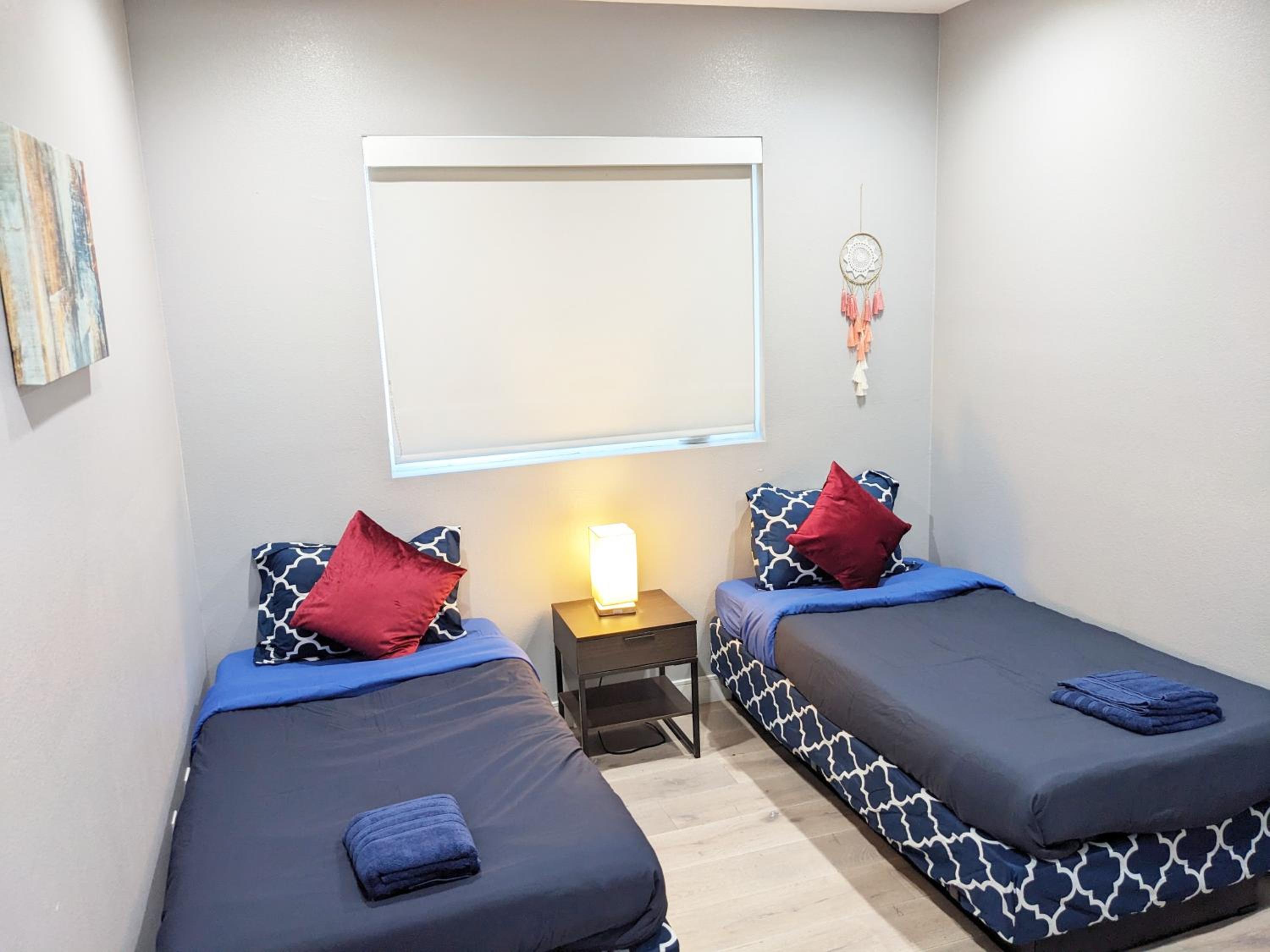 Lucky Charm 4 Bedroom Mid-City Apartment