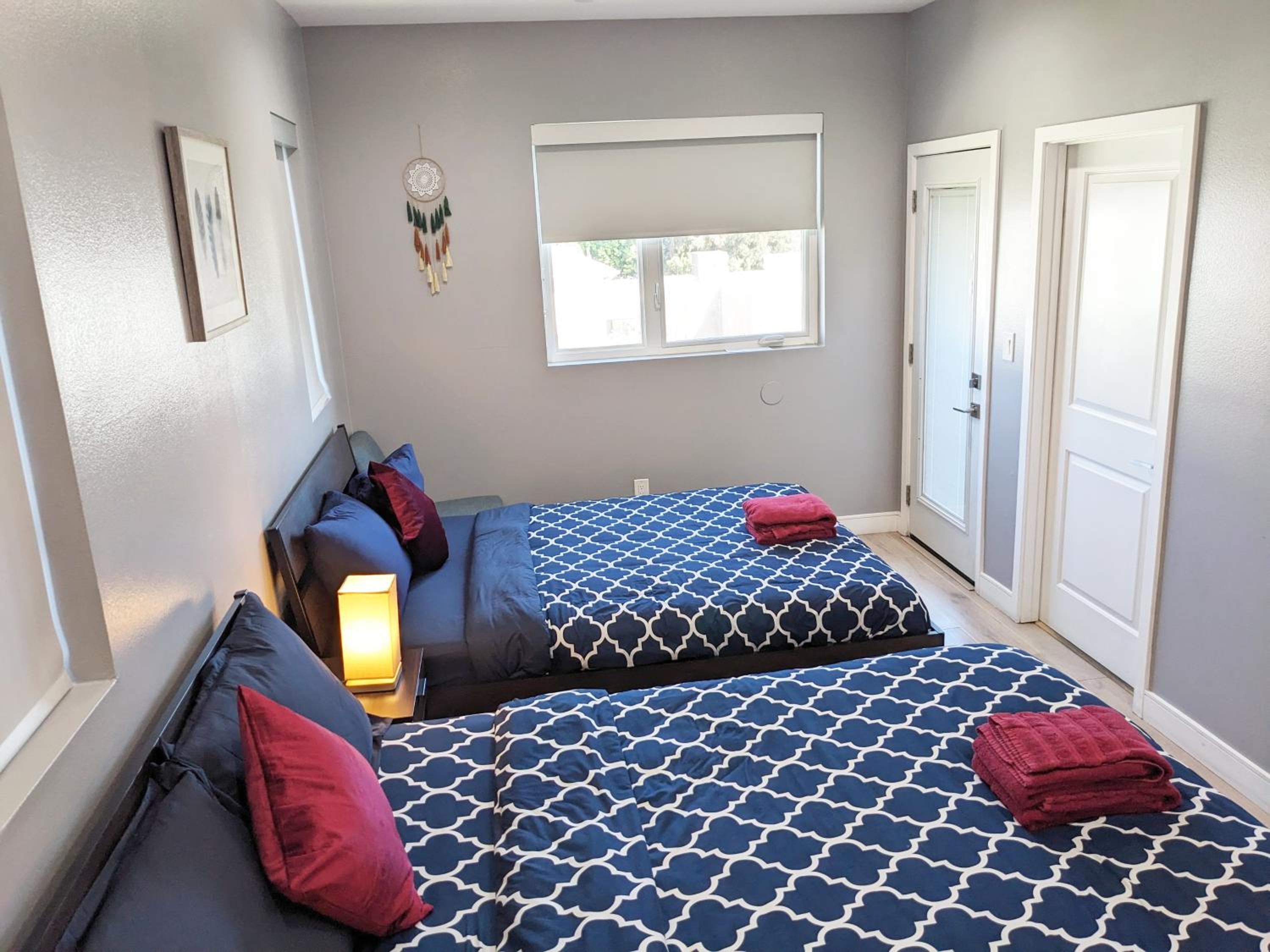 Lucky Charm 4 Bedroom Mid-City Apartment