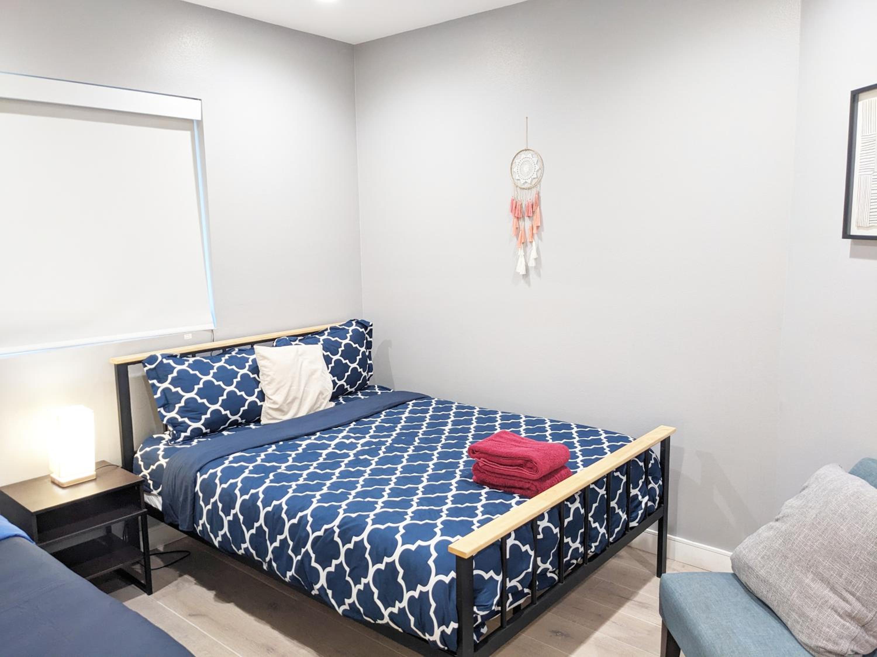 Lucky Charm 4 Bedroom Mid-City Apartment