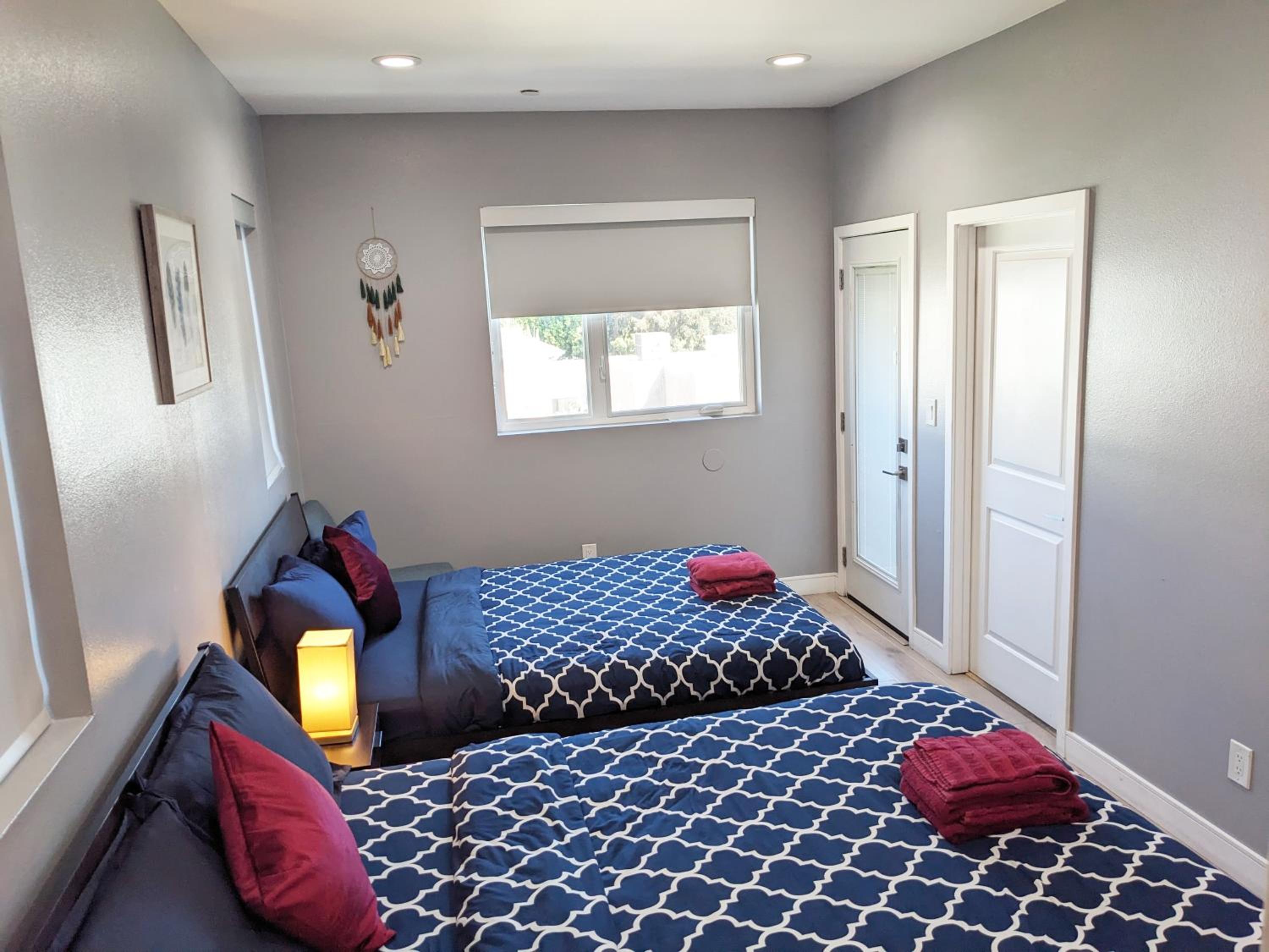 Lucky Charm 4 Bedroom Mid-City Apartment