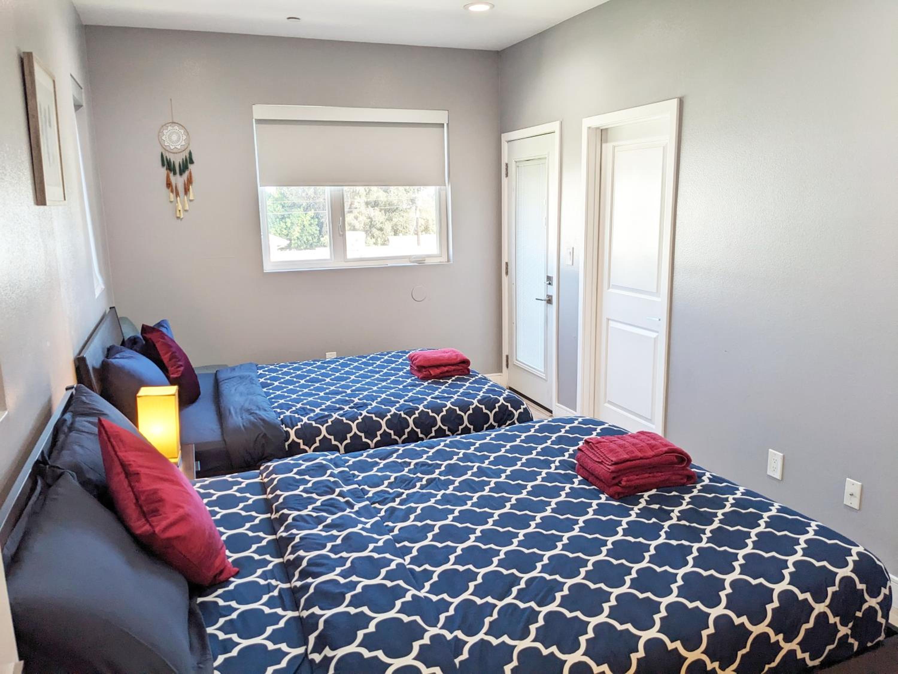 Lucky Charm 4 Bedroom Mid-City Apartment