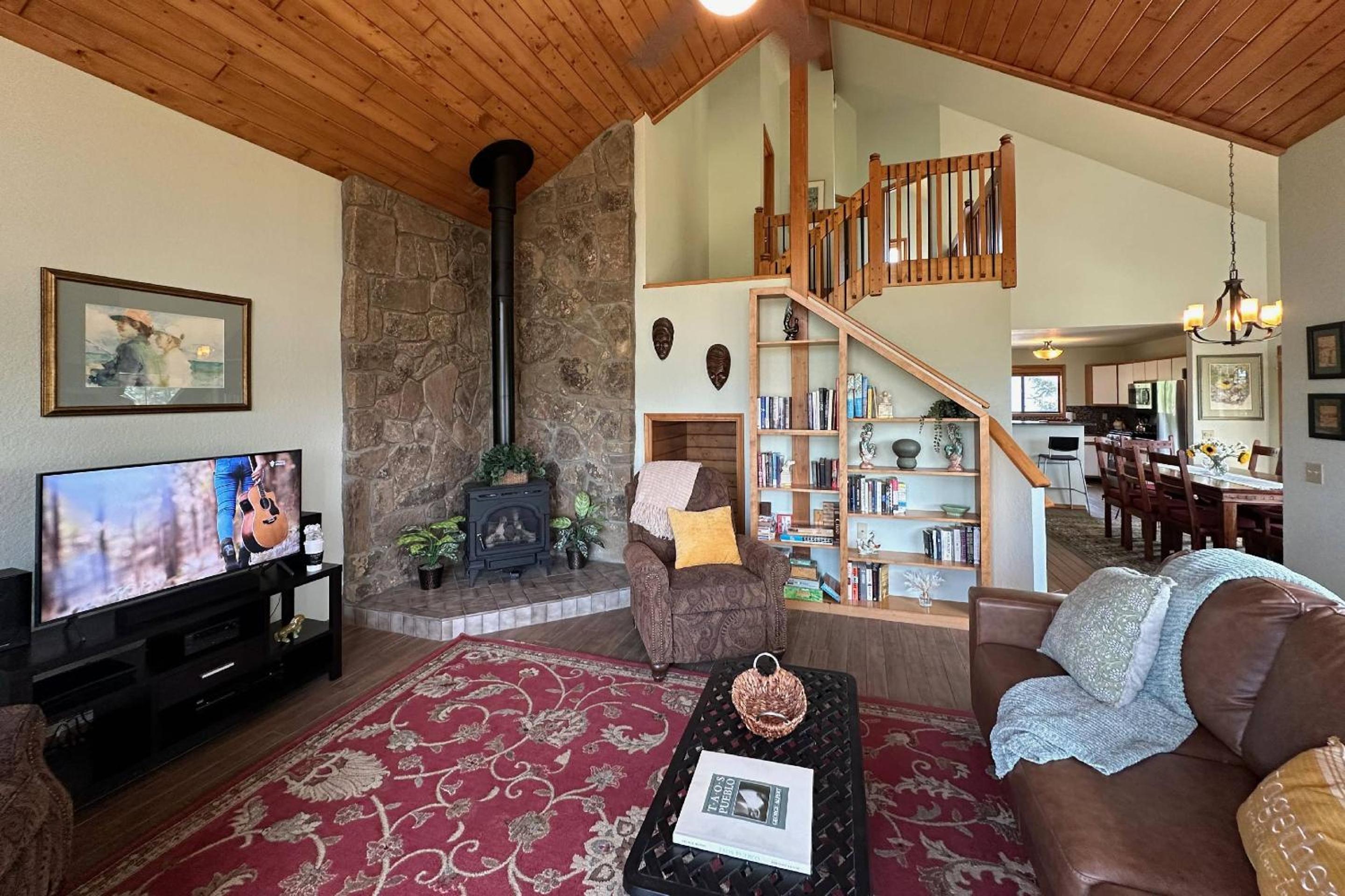 567 Stevens Circle view 3