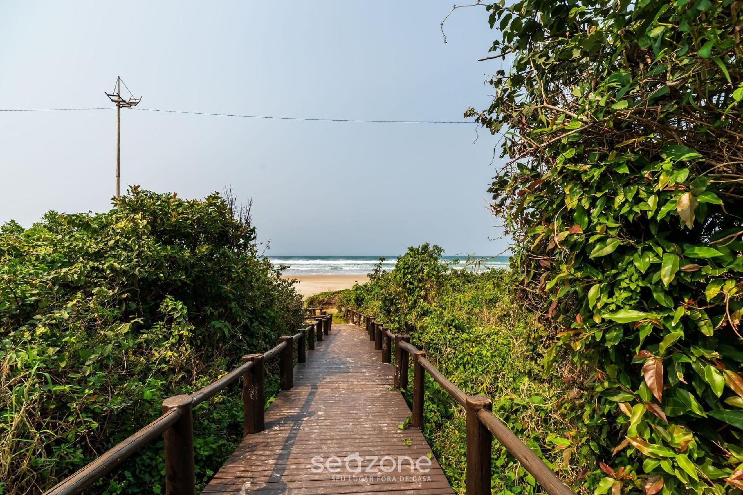 Apartments in Condo with Pool and Beachfront | Floripa - ASR