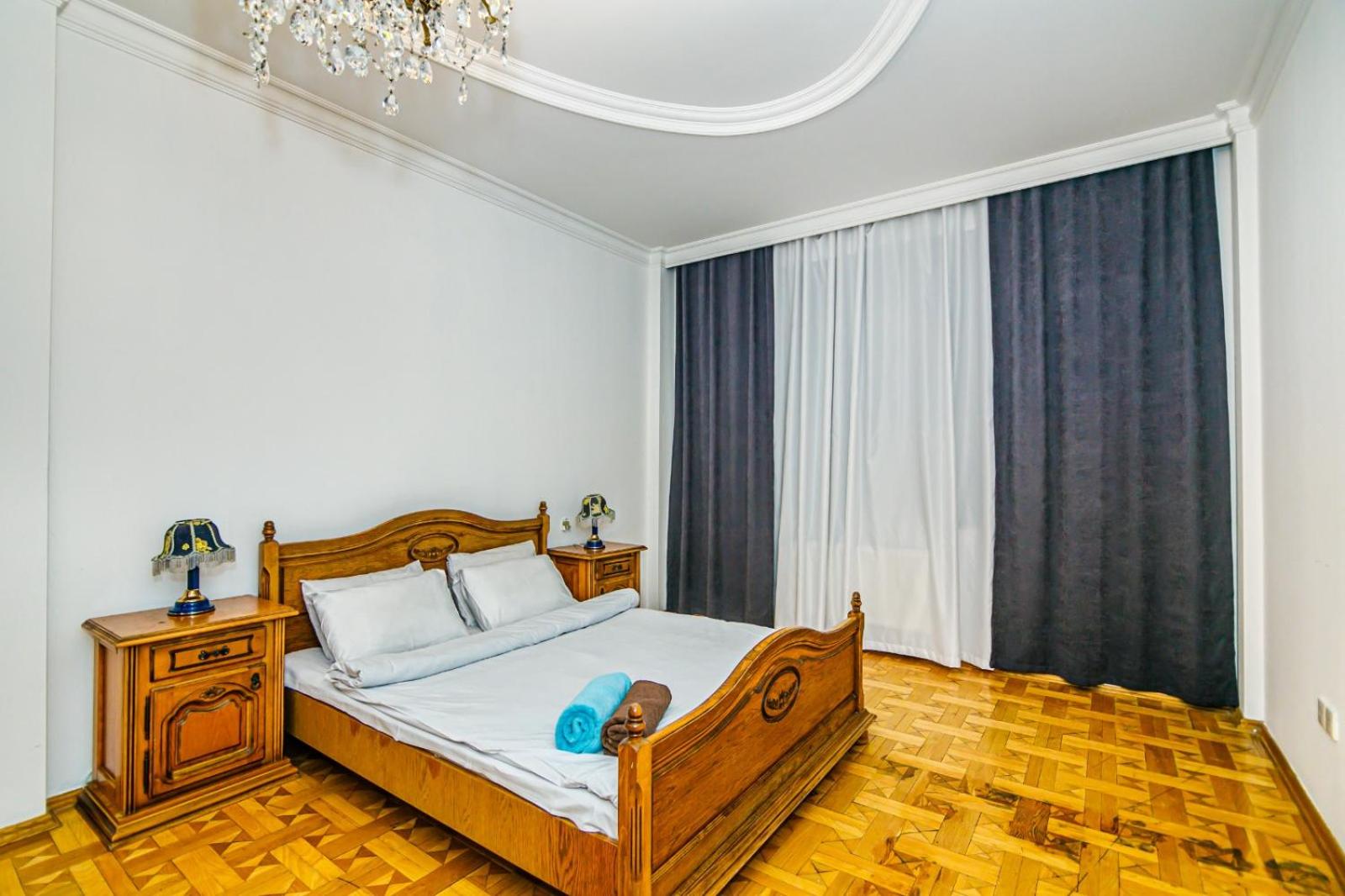 Apartment Near Hard Rock Cafe
