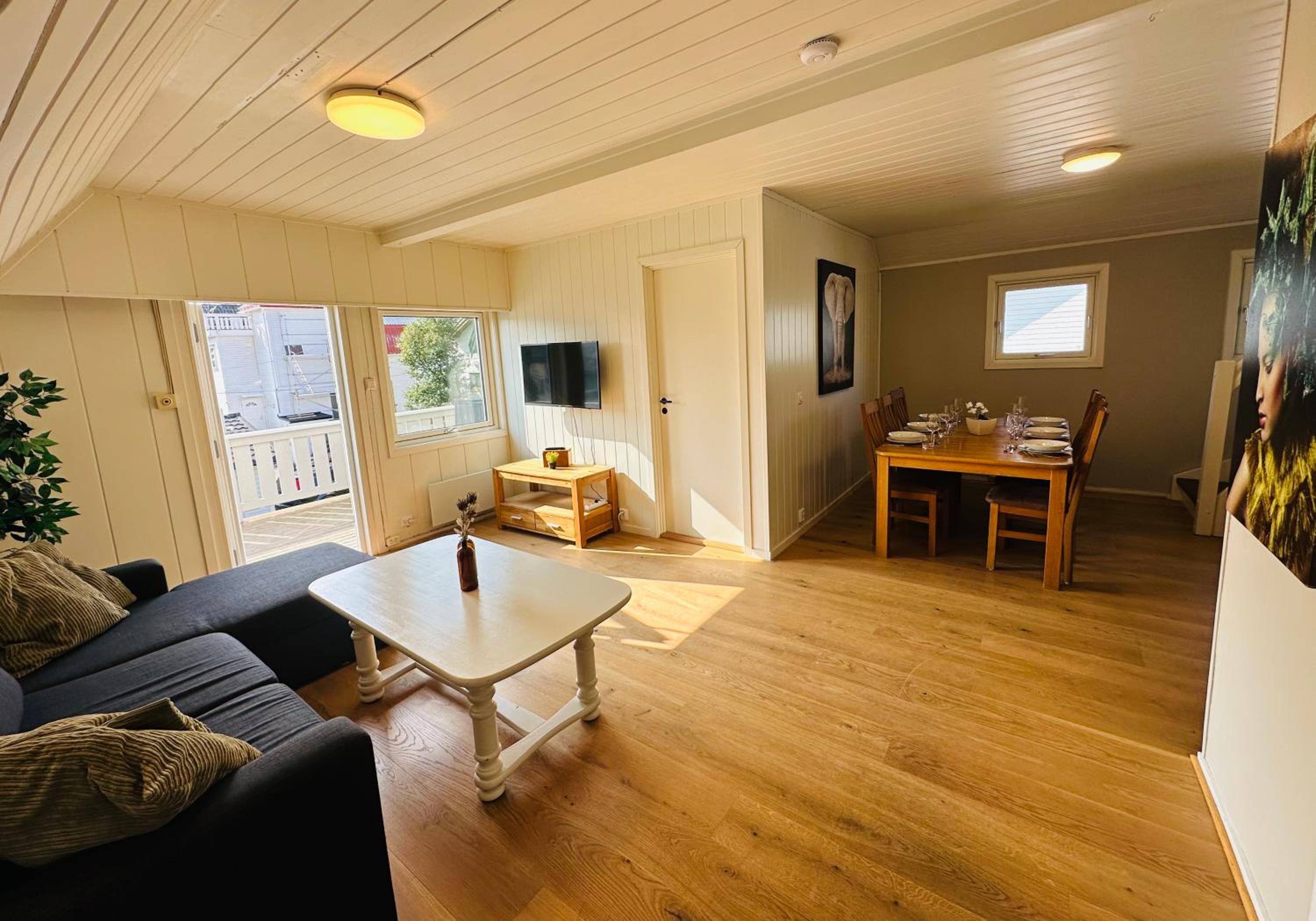 Sentrumsnær leilighet med 4 soverom - Aurora view 2