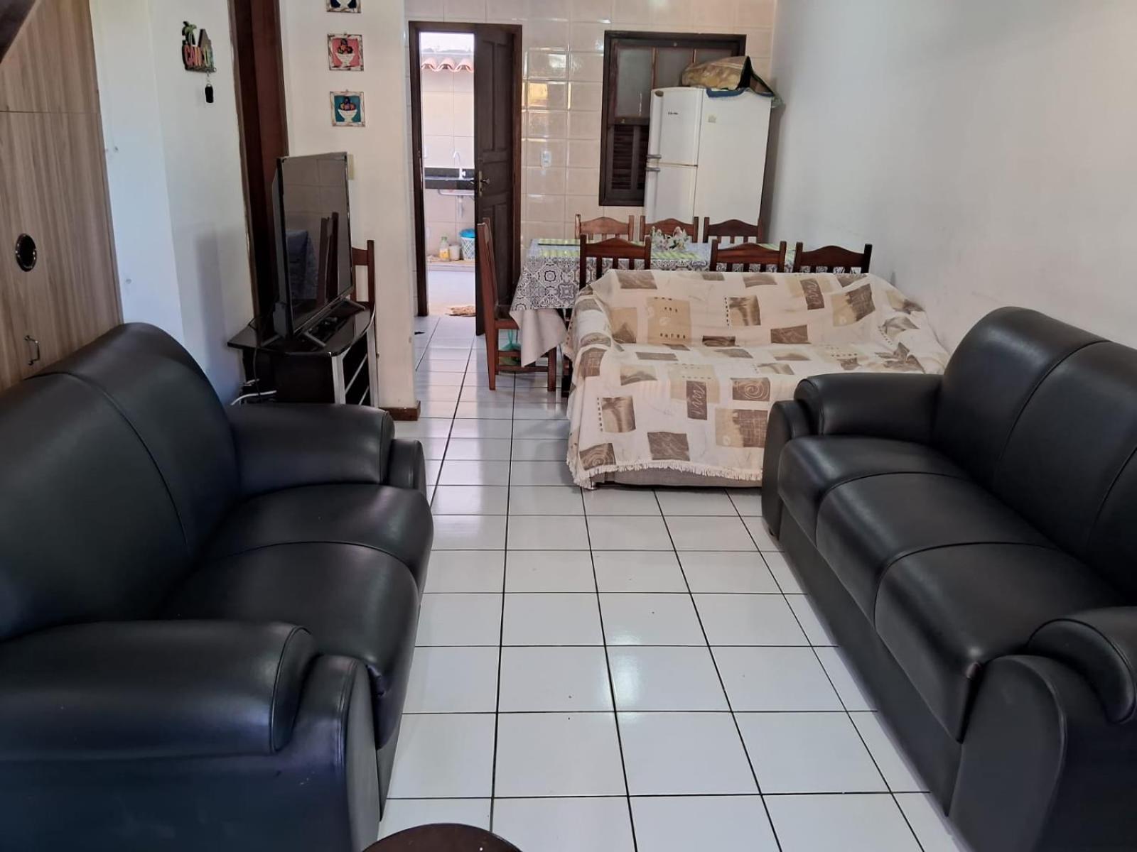 Casa Duplex a 100 Metros da Praia Grande - Arraial do Cabo