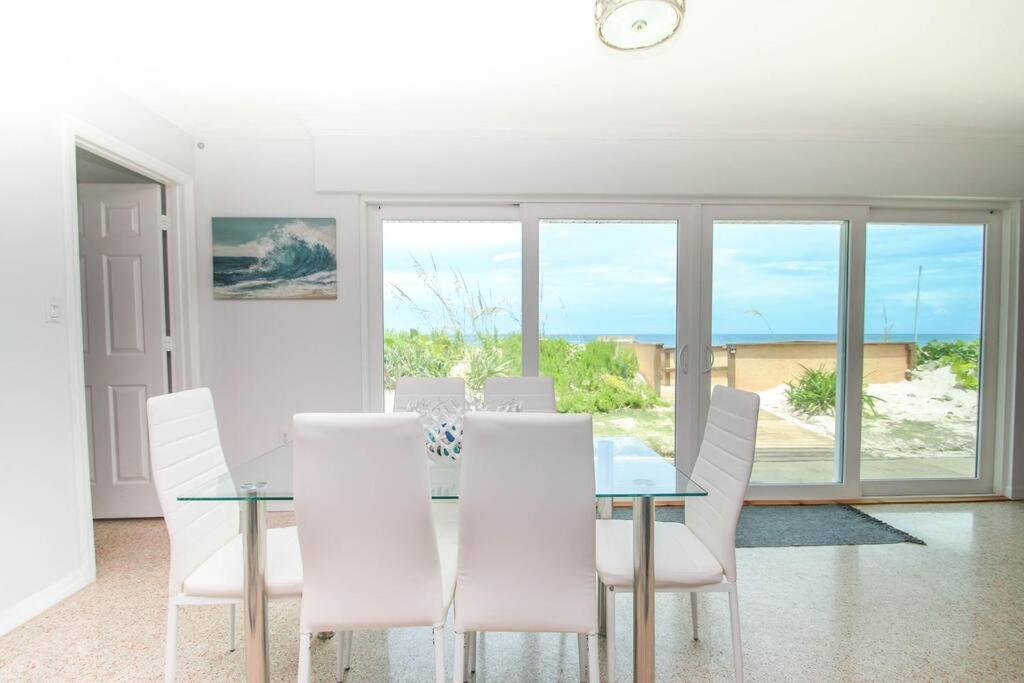 Oceanfront Modern Home with Private Beach view 3