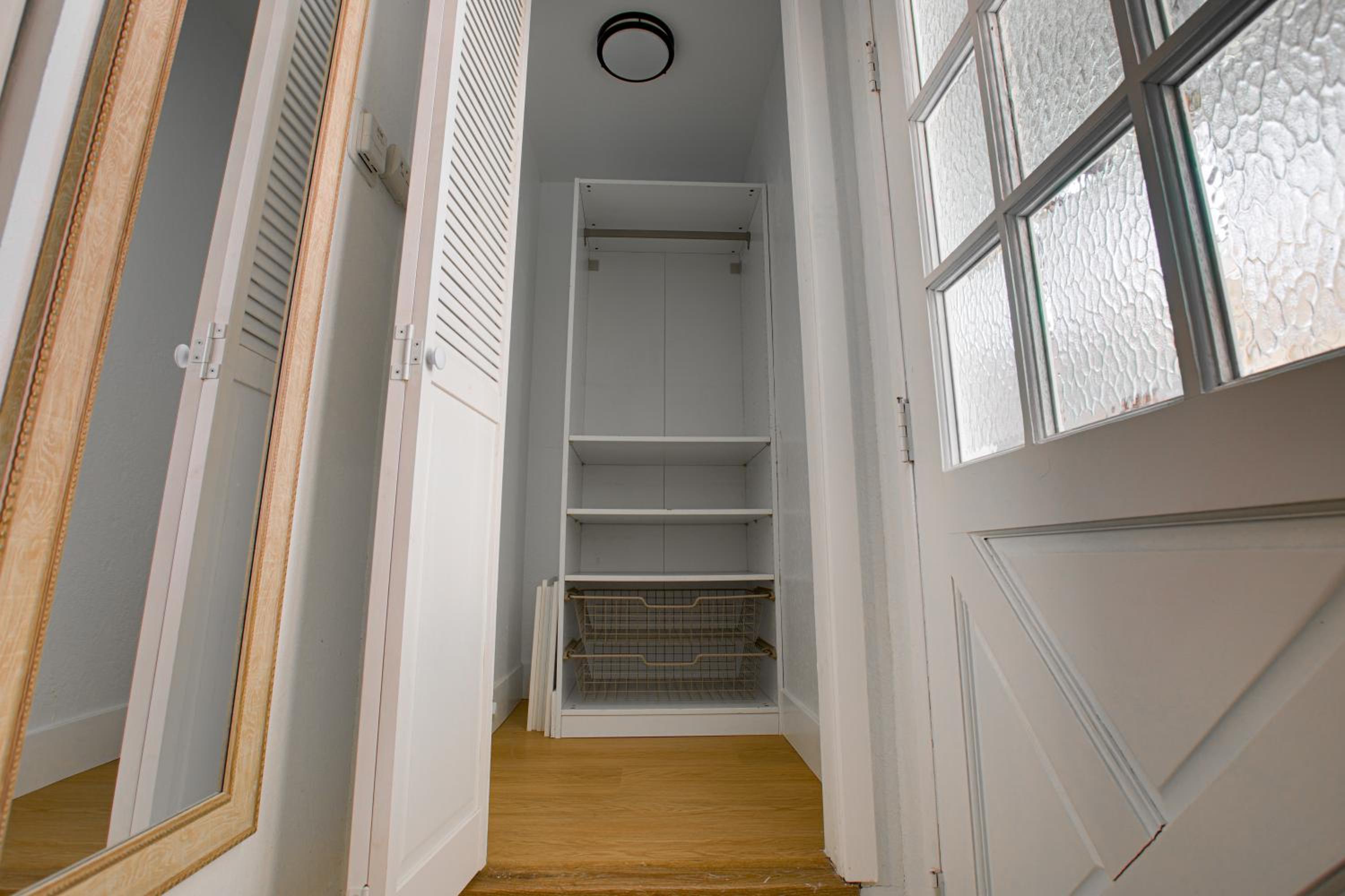 Cozy Private Studio in Granada Hills Near CSUN, Universal - Property Image 27