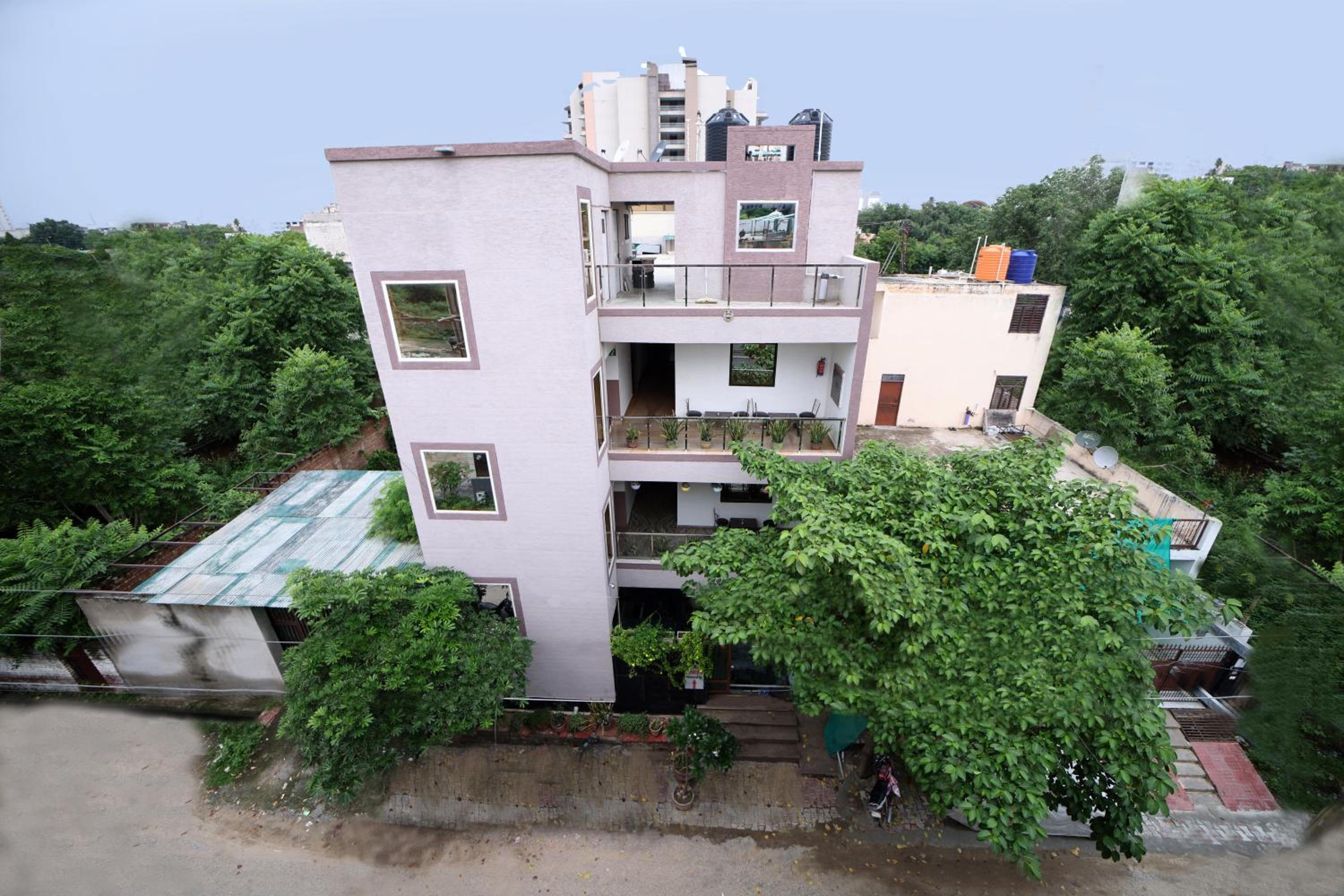 Hotel Taj Niwas