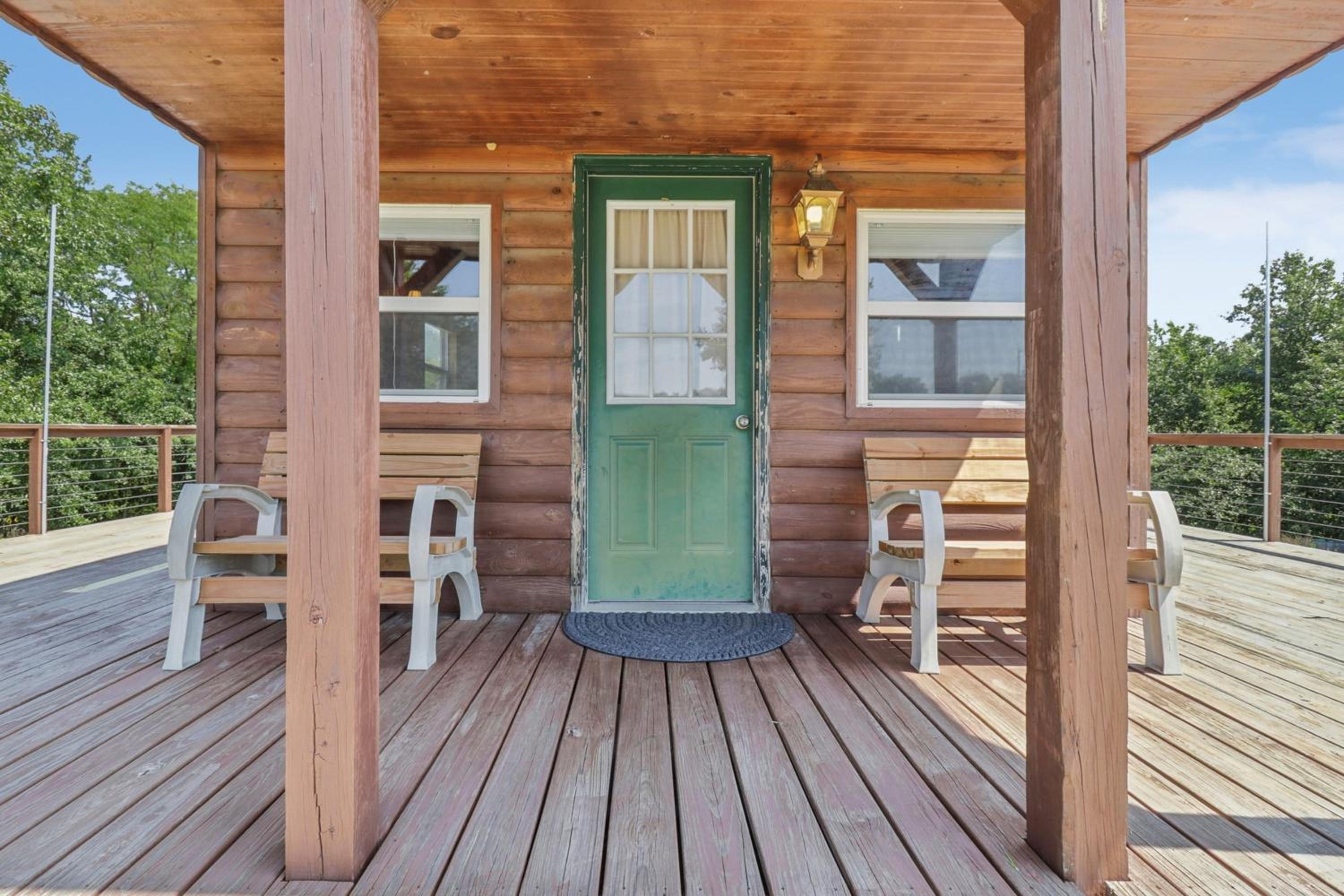 Fishing Pond and Treehouse Tranquil Maysville Cabin