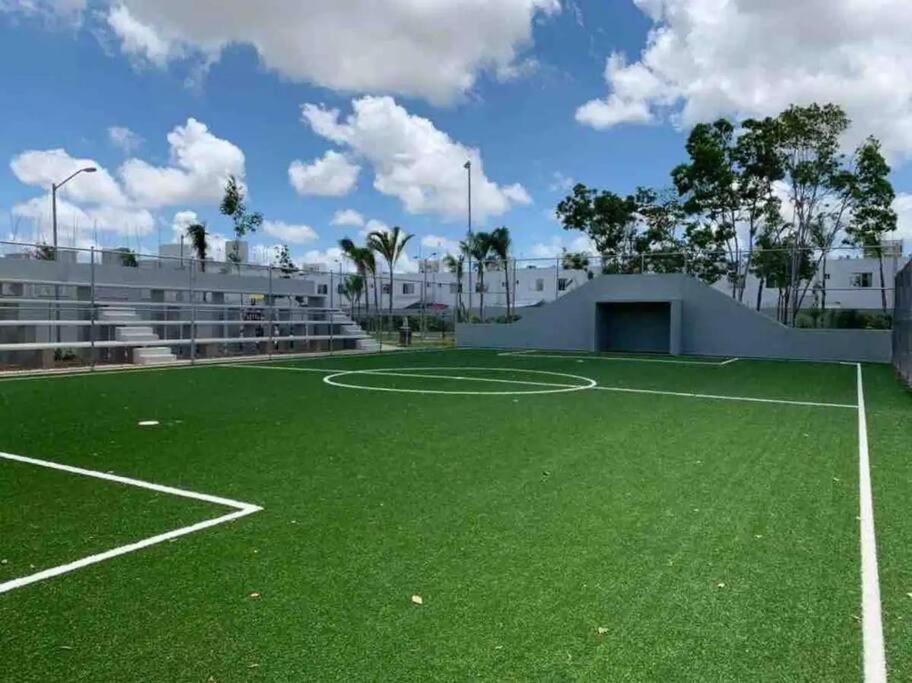 Hermosa casa en privada