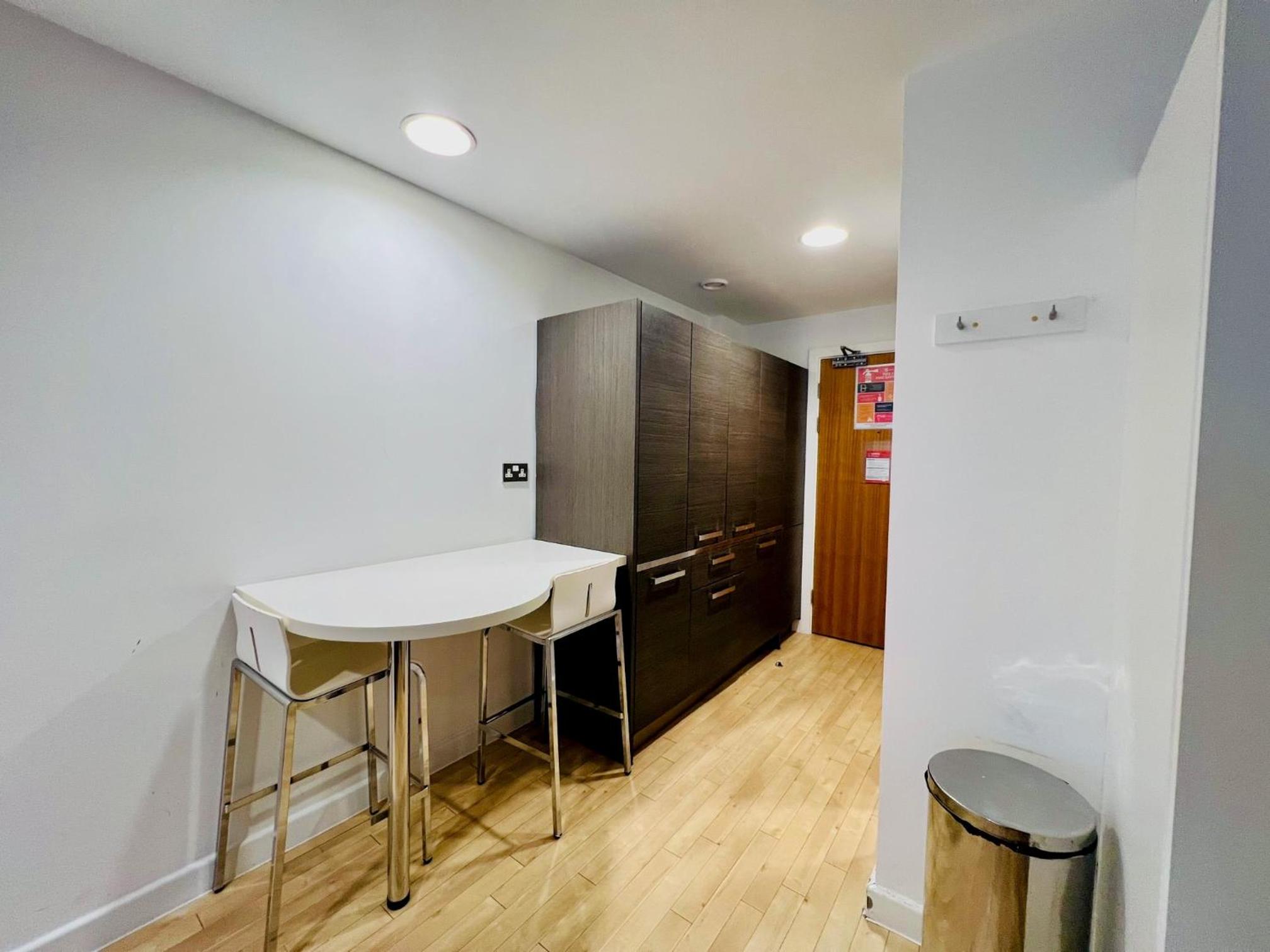 Stuhomes - Arundel House