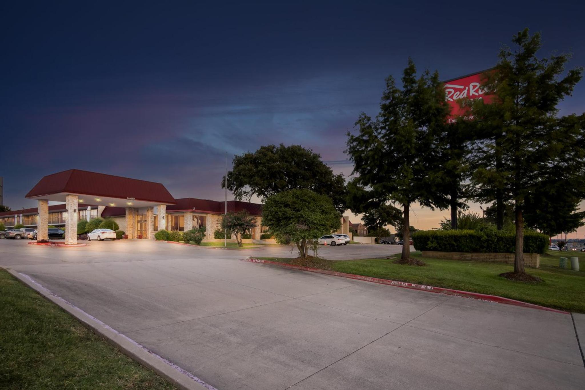 Red Roof Inn Conference Center McKinney - Property Image 23