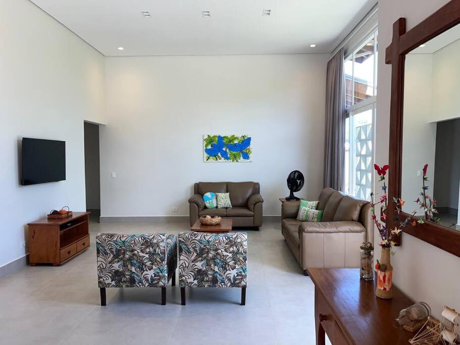 Casa Mero no Residencial Mar Verde em Caraguatatuba