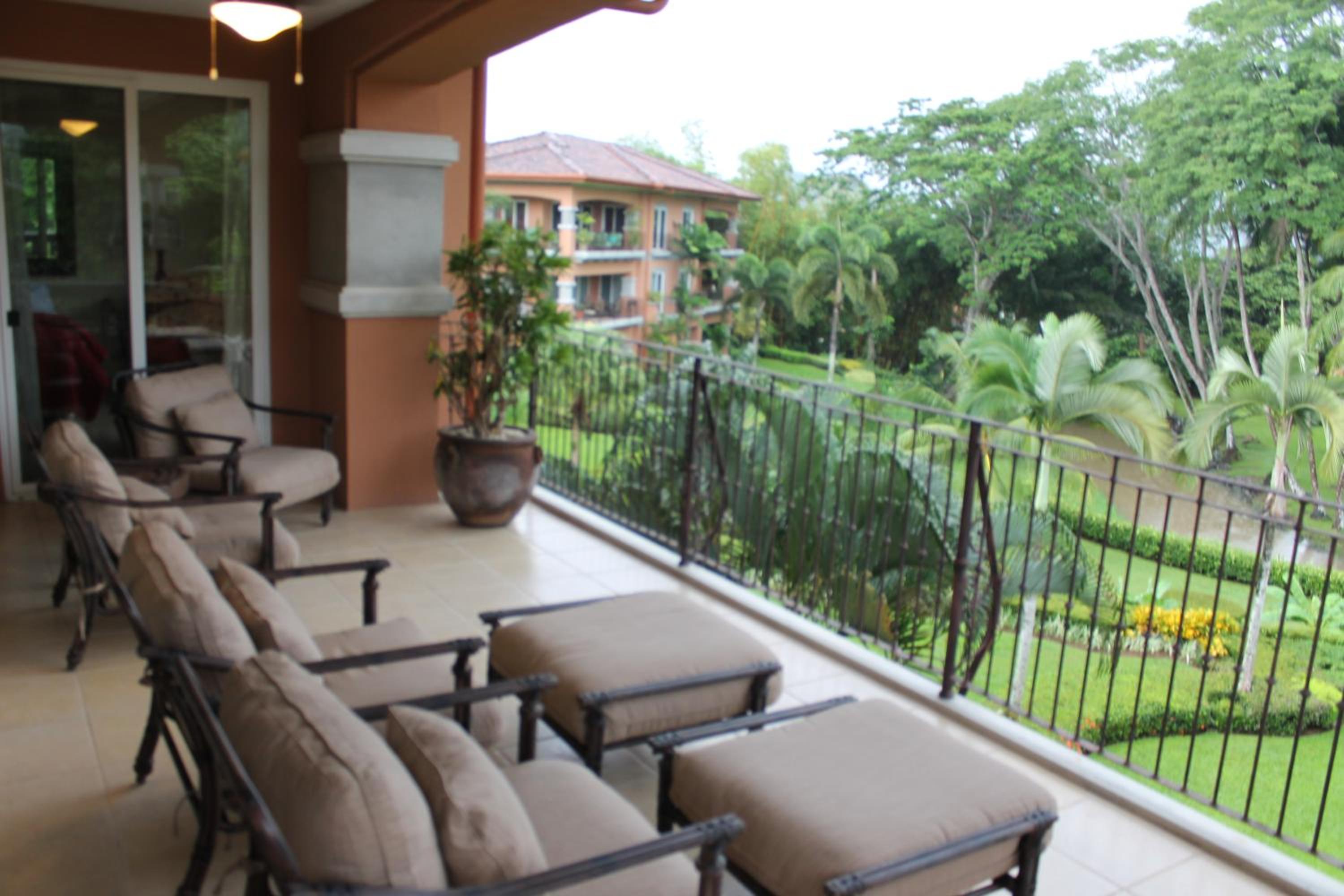 Ocean front Herradura Bay Condo, Costa Rica