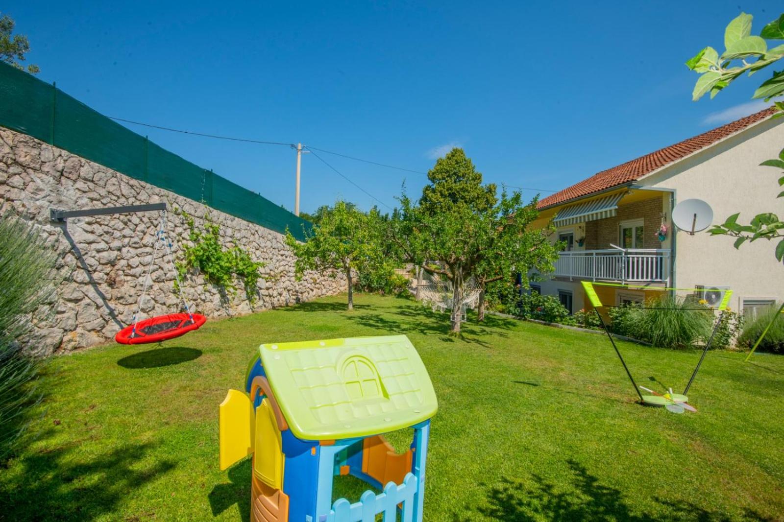 Apartman Nada view 2