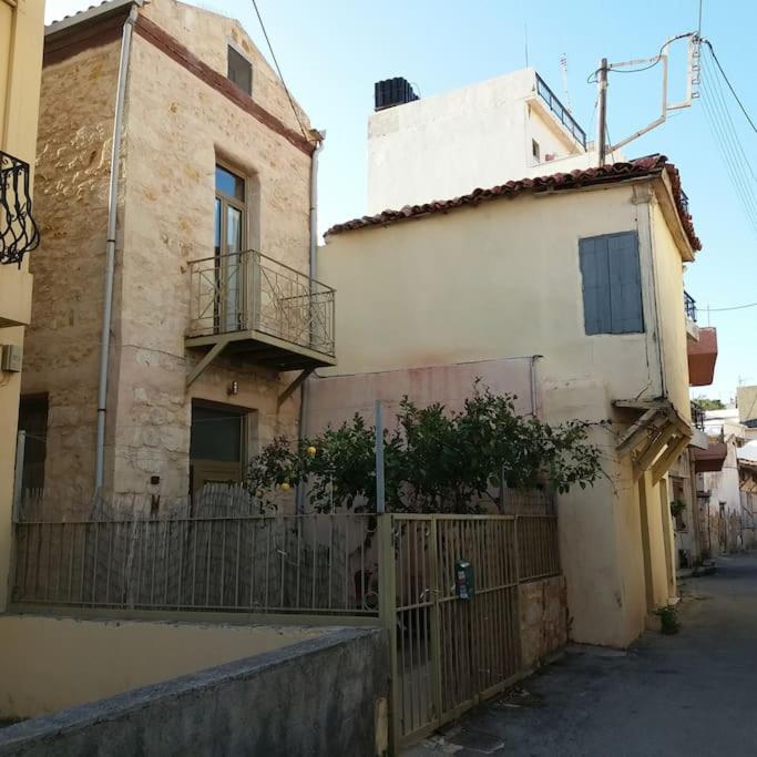 Stone House with loft in Heraklion historical centre photo 4