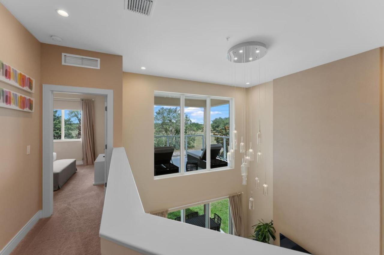 Luxury 4BR Townhouse Next to Disney Orlando 3173