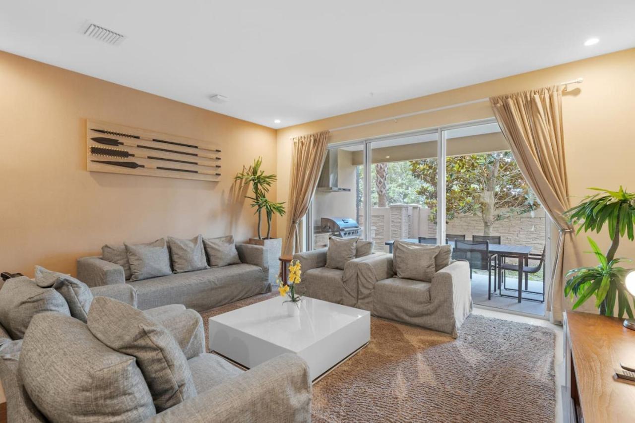 Luxury 4BR Townhouse Next to Disney Orlando 3175