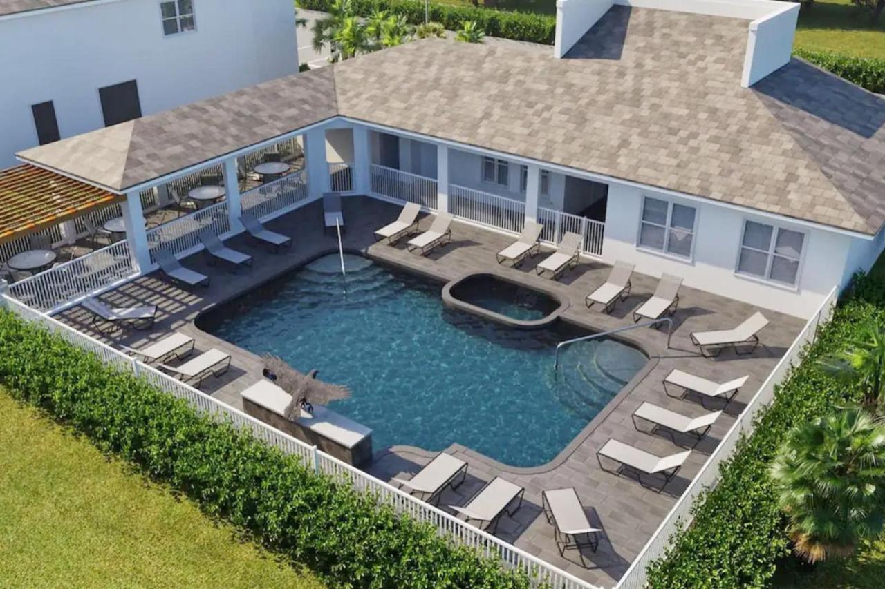 Modern Townhouse Heated Pool Disney Orlando 1500R