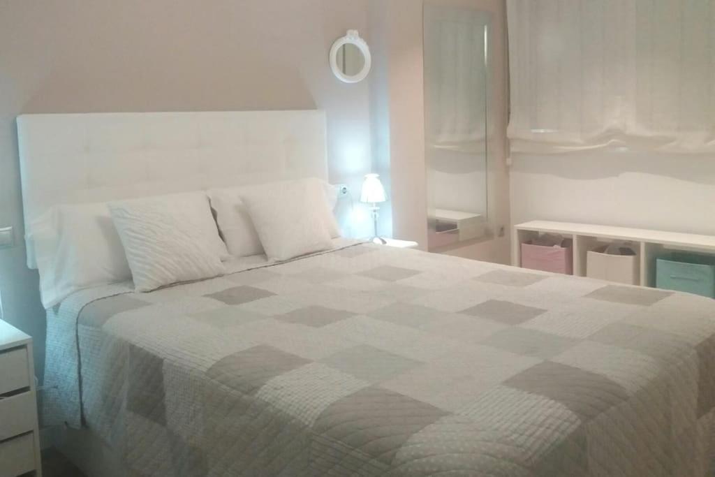 ELEGANTE APARTAMENTO 1 LÍNEa