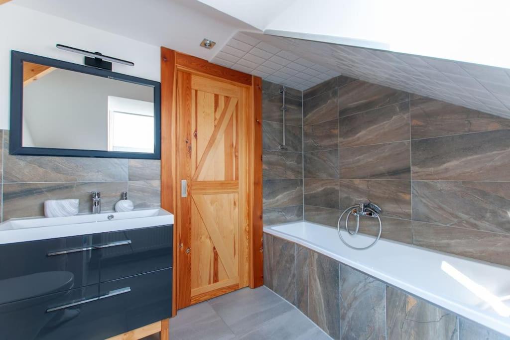 Apartmán ve srubu s balkónem