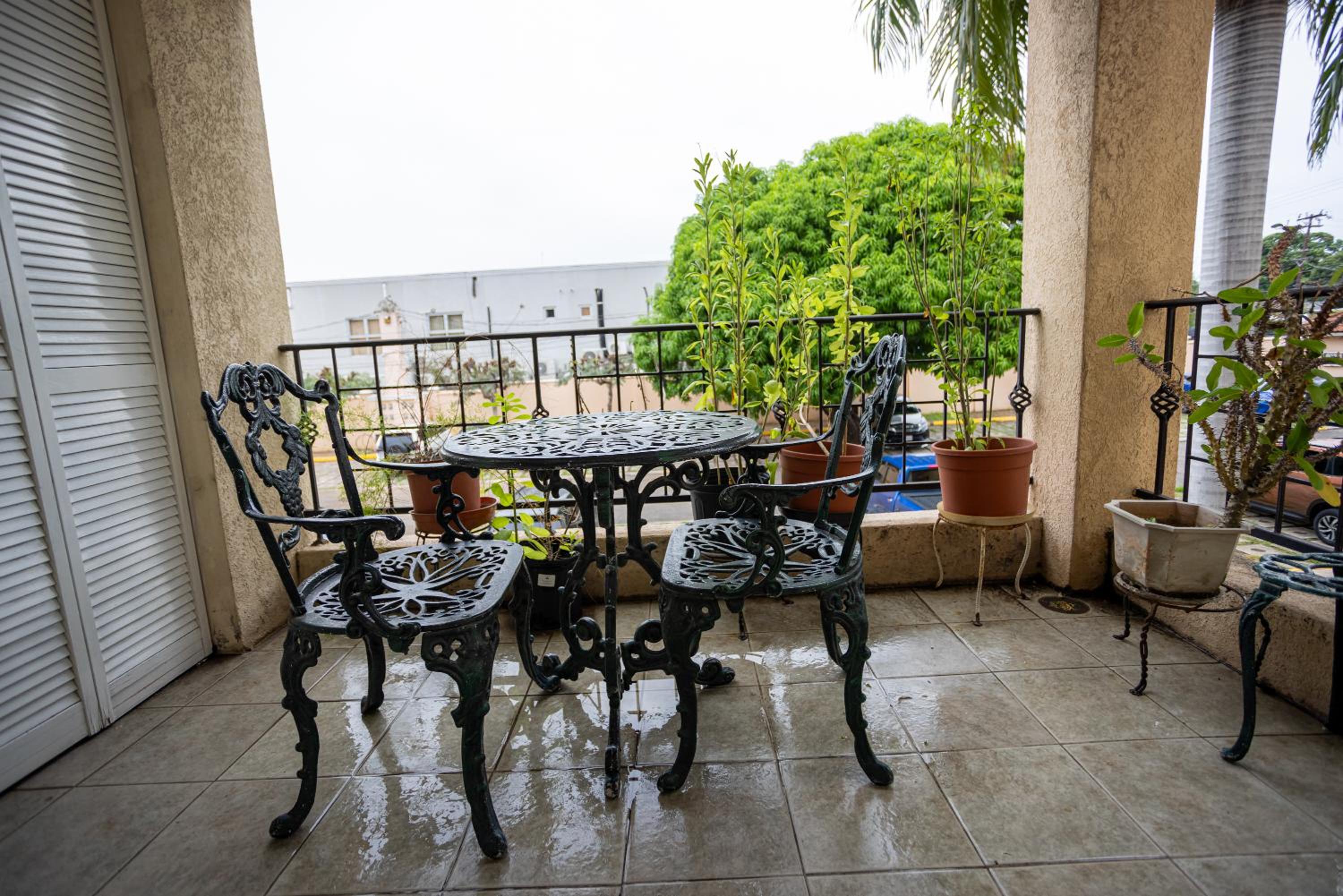 Secure one bedroom apartment in Winchester Estate a gated community in New Kingston Jamaica view 2