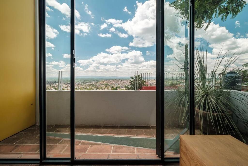 Architect house with rooftop in San Miguel Centro by VIATO