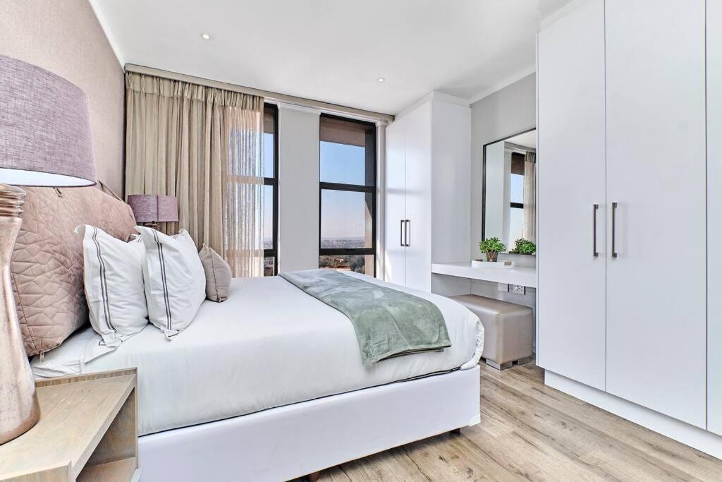 Luxurious La Vista Apartment in heart of Sandton