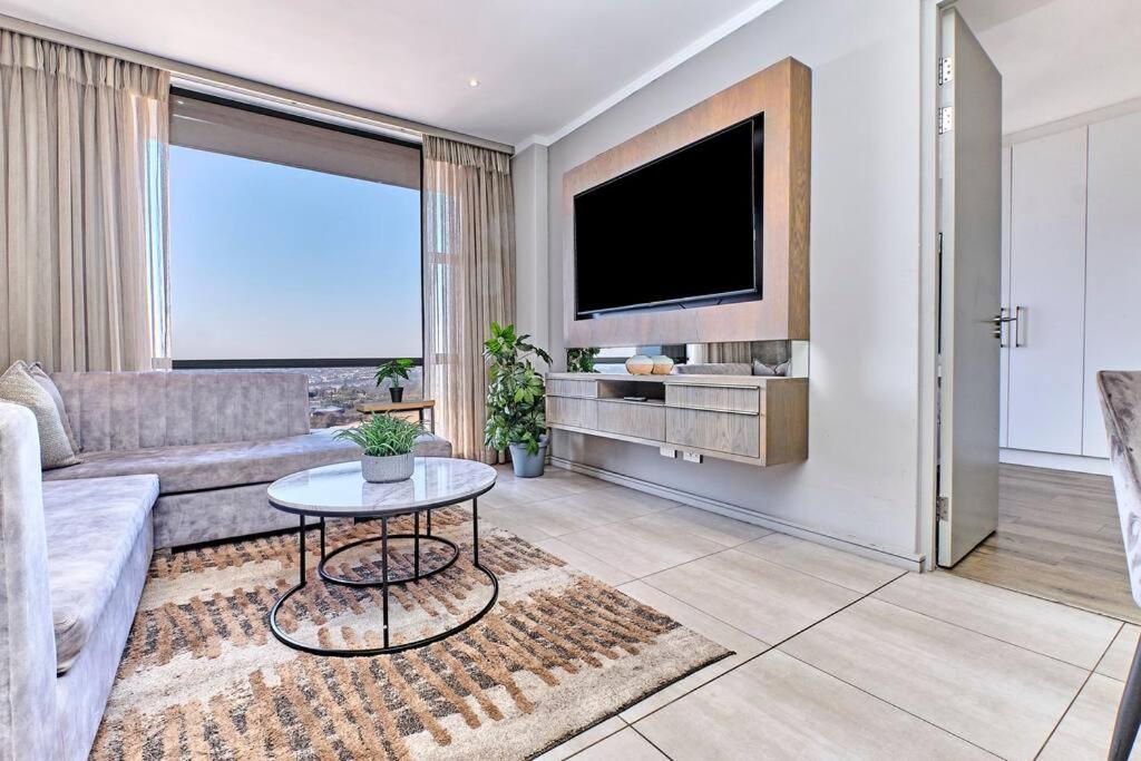 Luxurious La Vista Apartment in heart of Sandton