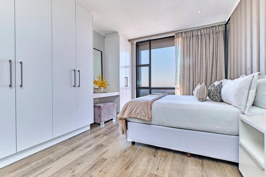 Luxurious La Vista Apartment in heart of Sandton